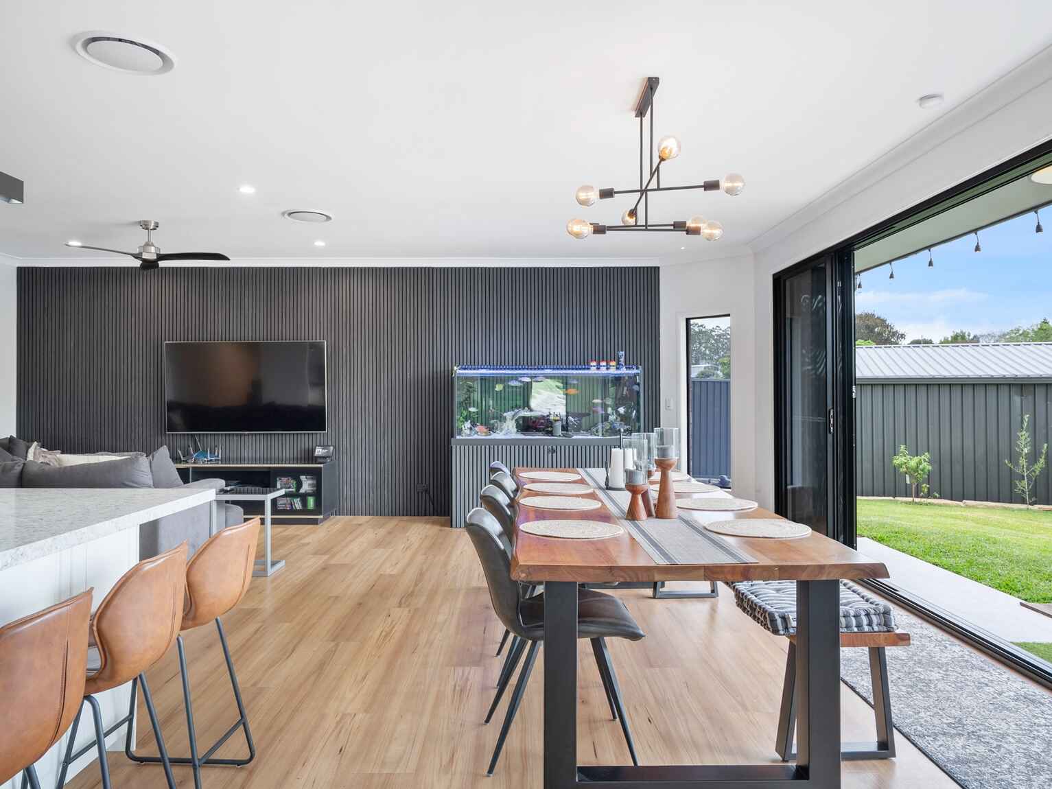 151-157 Alexandra Parade Wamuran