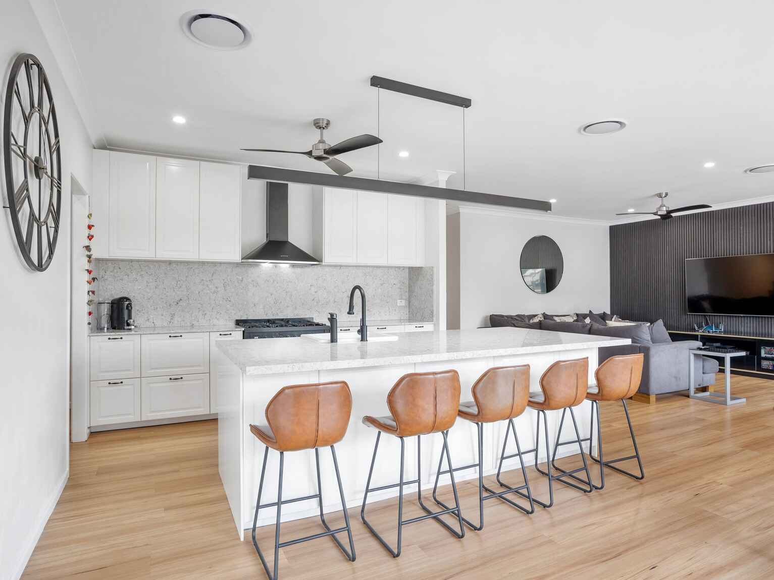 151-157 Alexandra Parade Wamuran