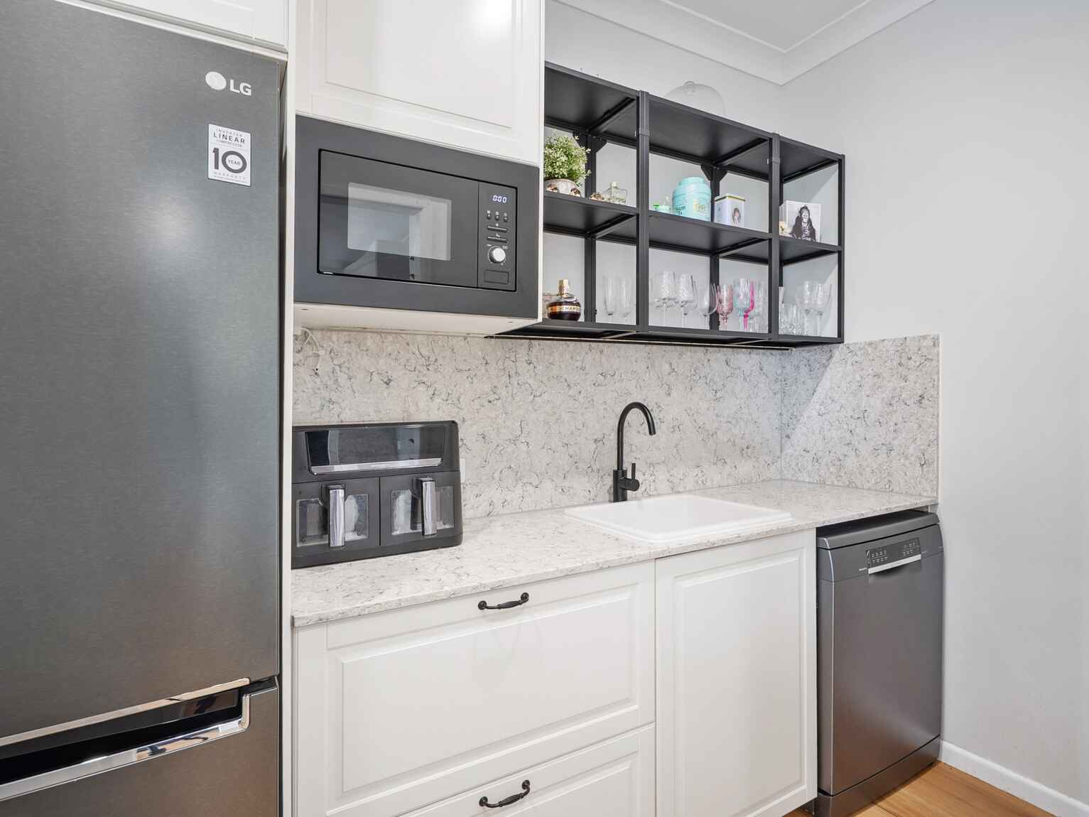 151-157 Alexandra Parade Wamuran