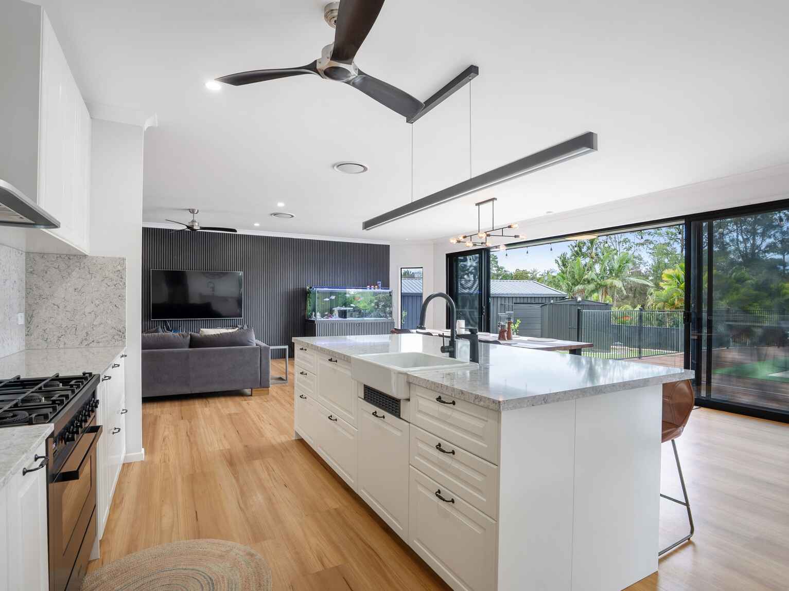 151-157 Alexandra Parade Wamuran