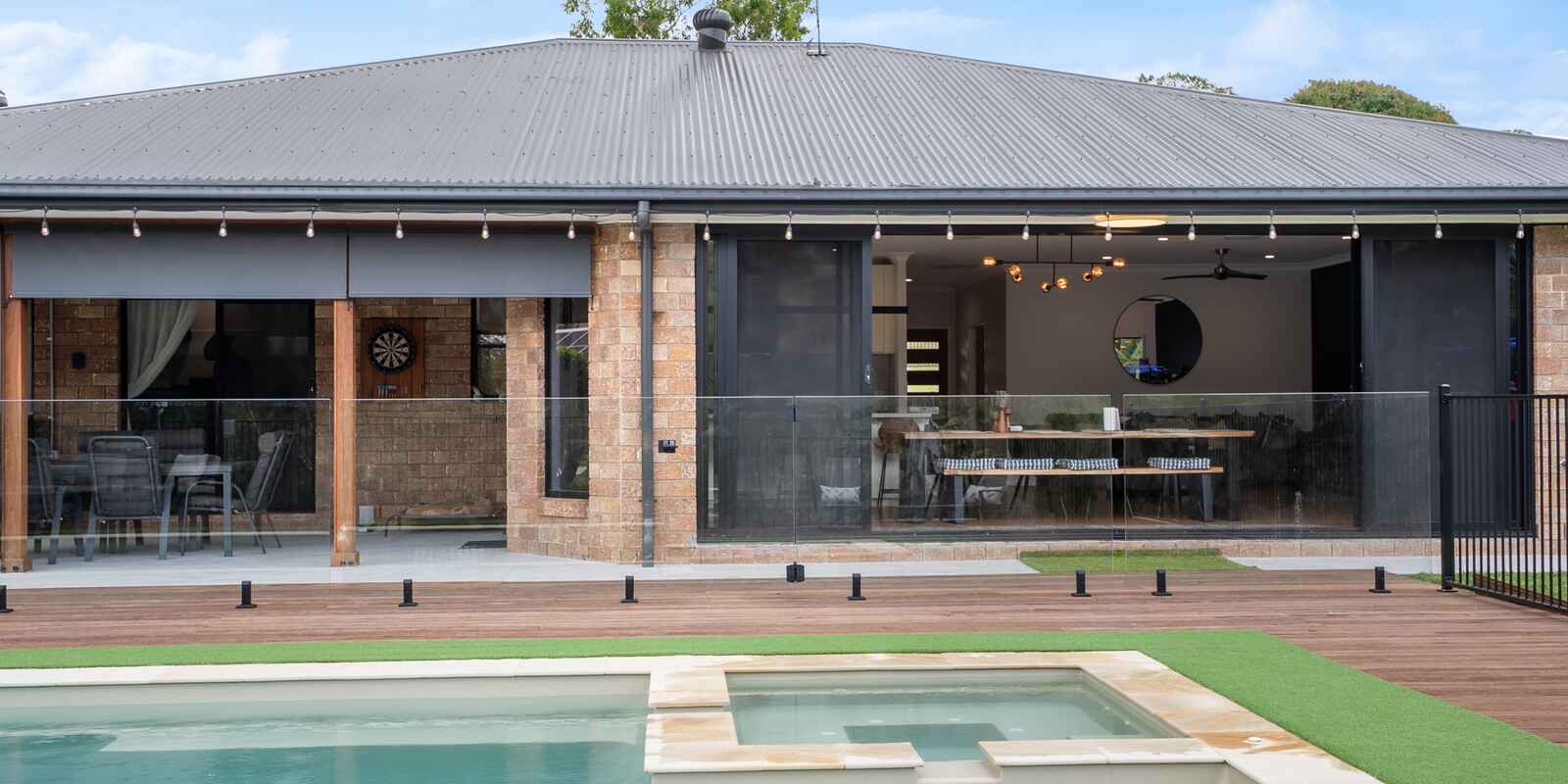 151-157 Alexandra Parade Wamuran