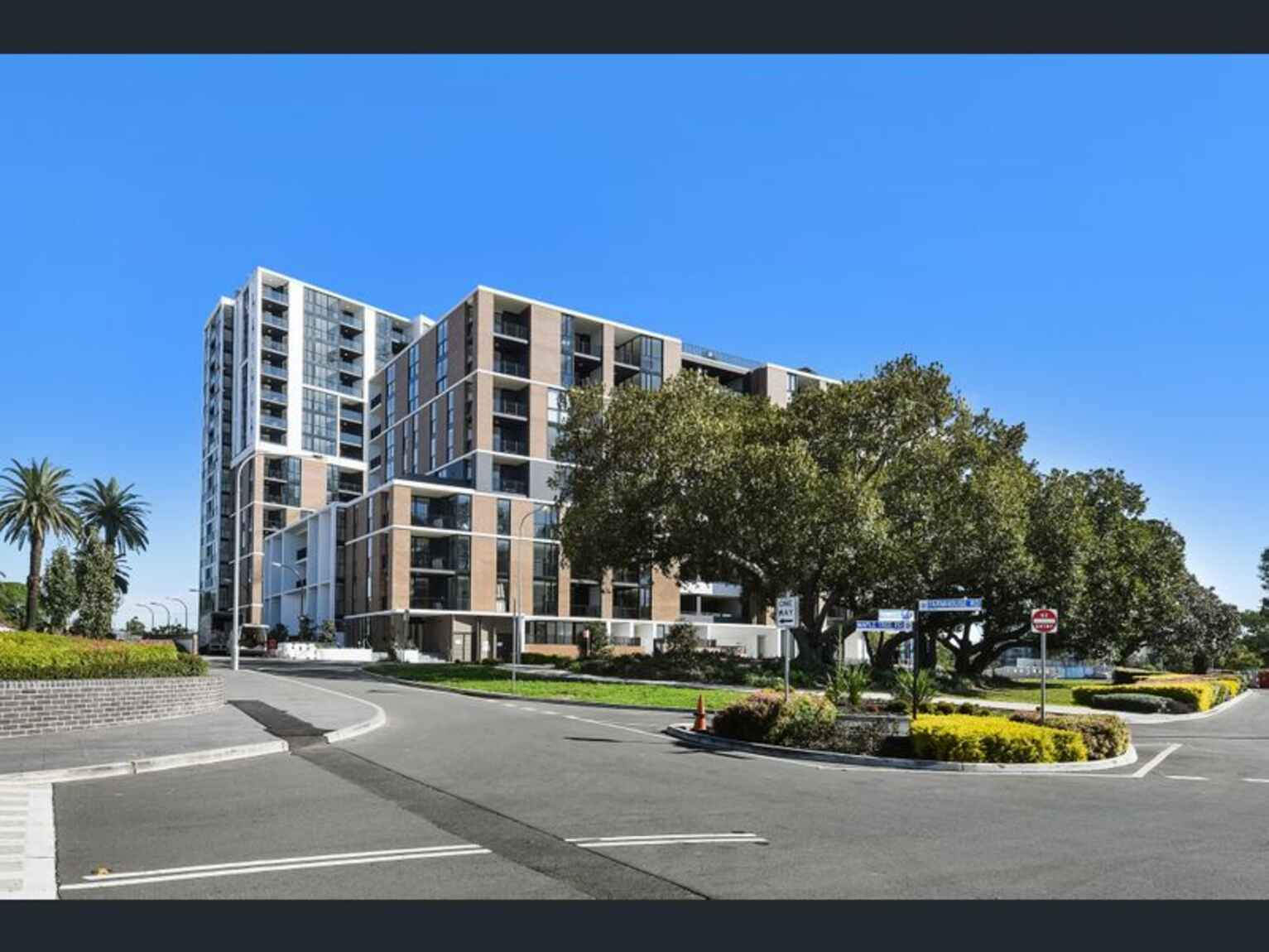 104/5 Maple Tree Road Westmead