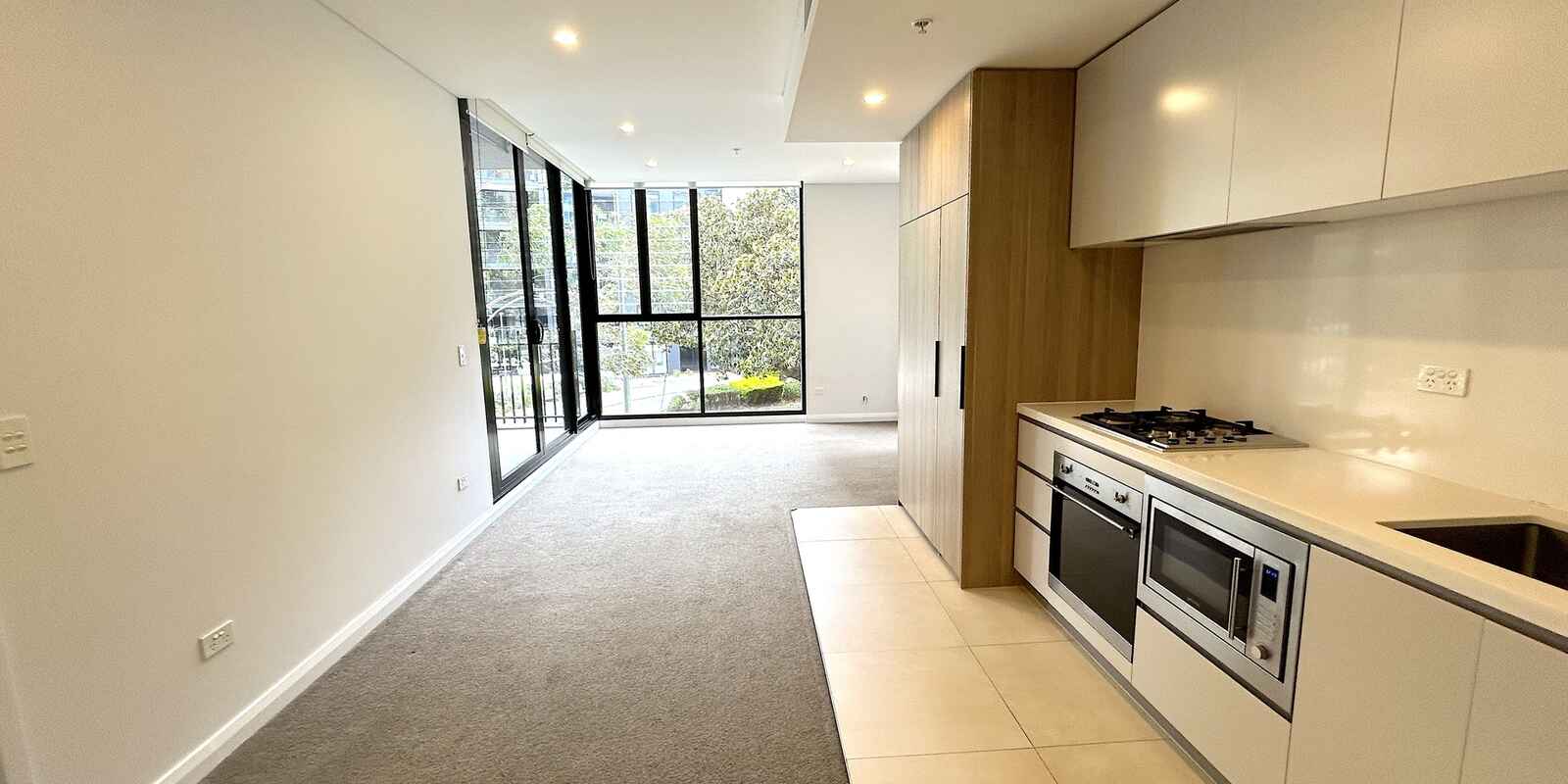 104/5 Maple Tree Road Westmead