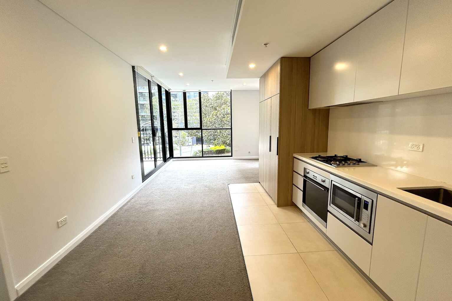 104/5 Maple Tree Road Westmead