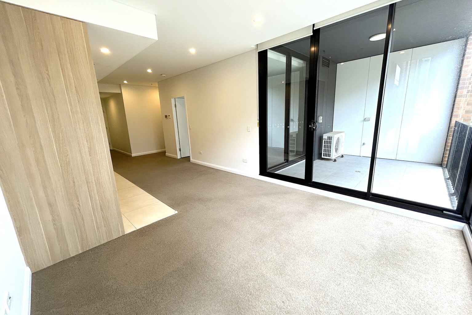 104/5 Maple Tree Road Westmead