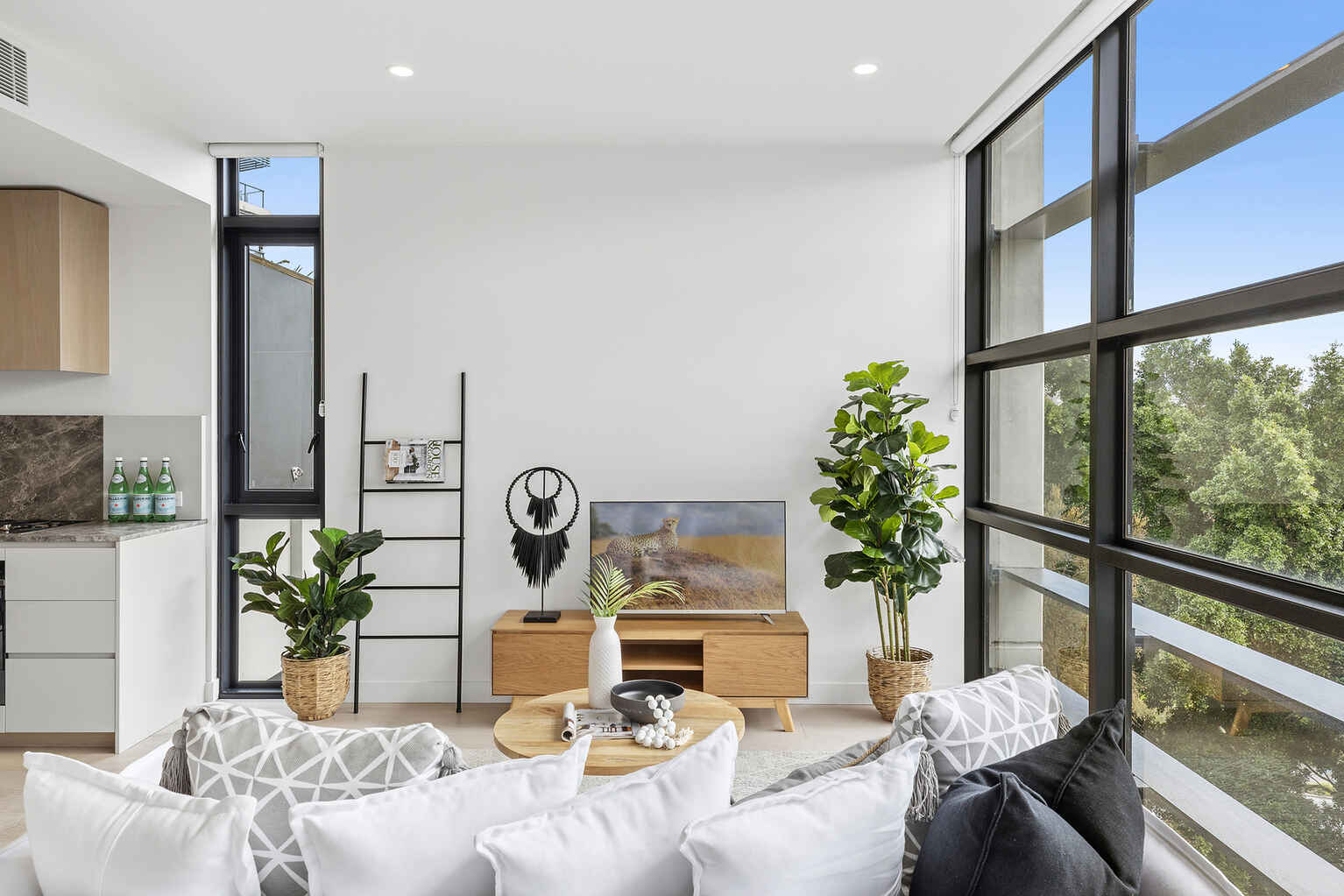 A601/2 Thread Lane Waterloo