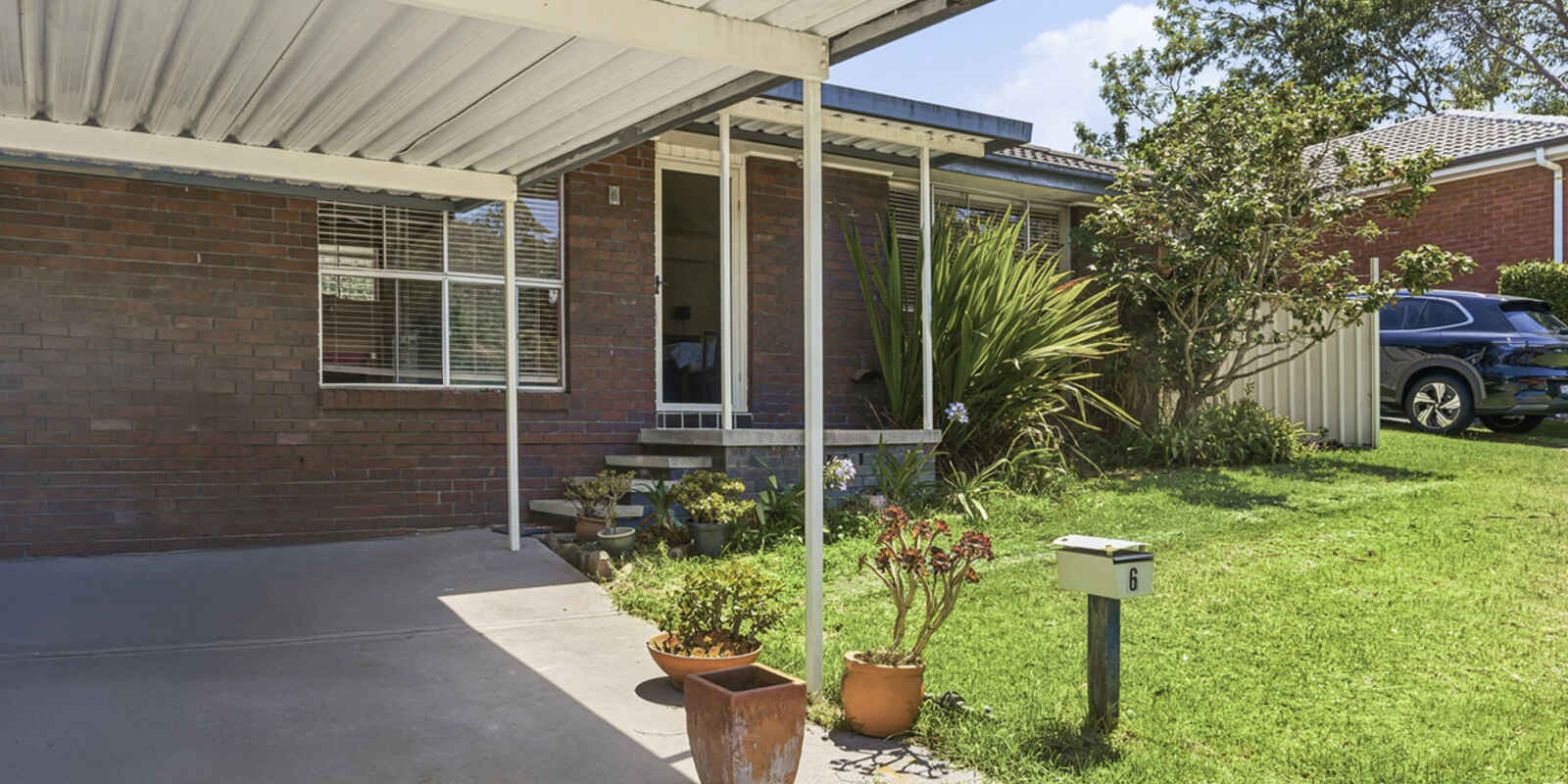 6 Ascot Street Glendale