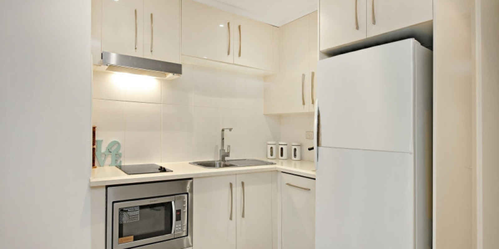 175/11 Potter Street Waterloo