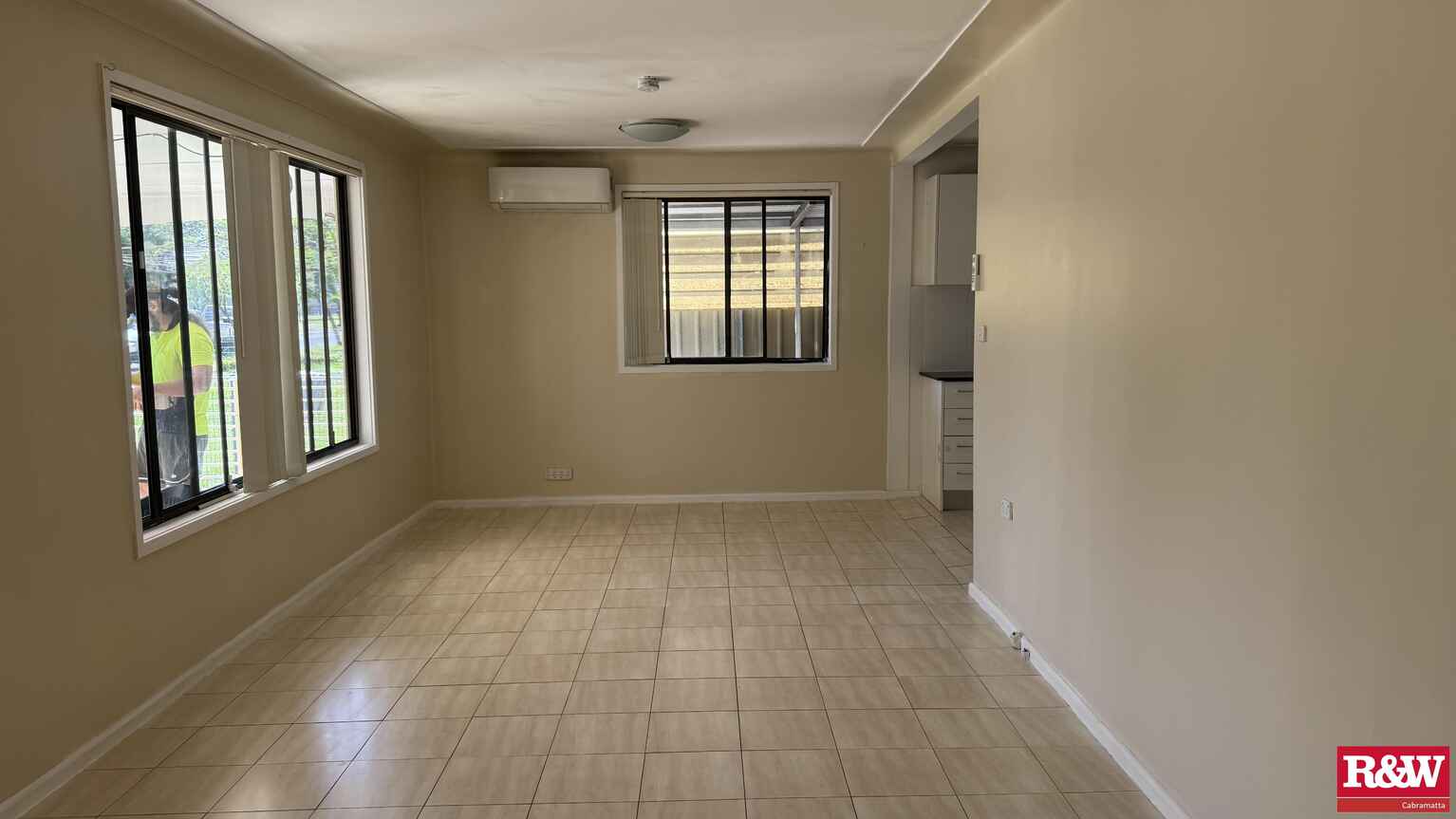 29 Kingarth Street Busby