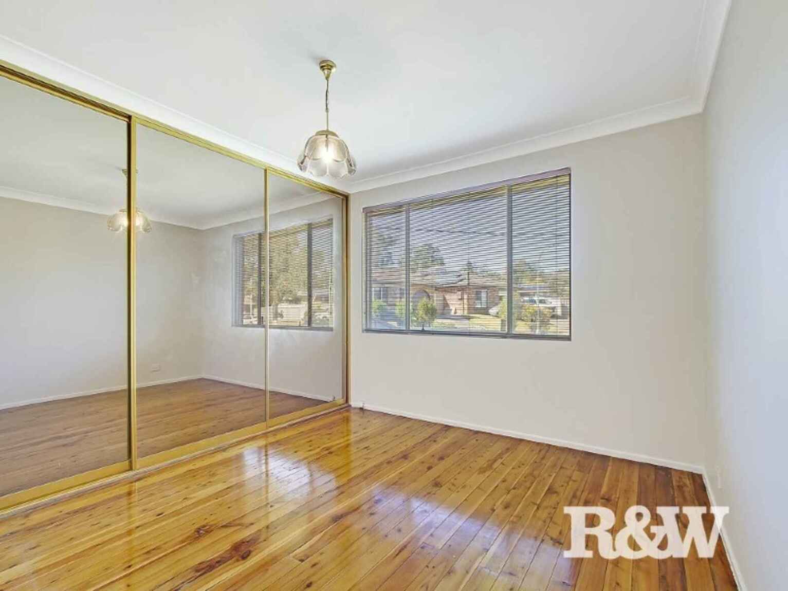 16 Hickler Grove Bidwill