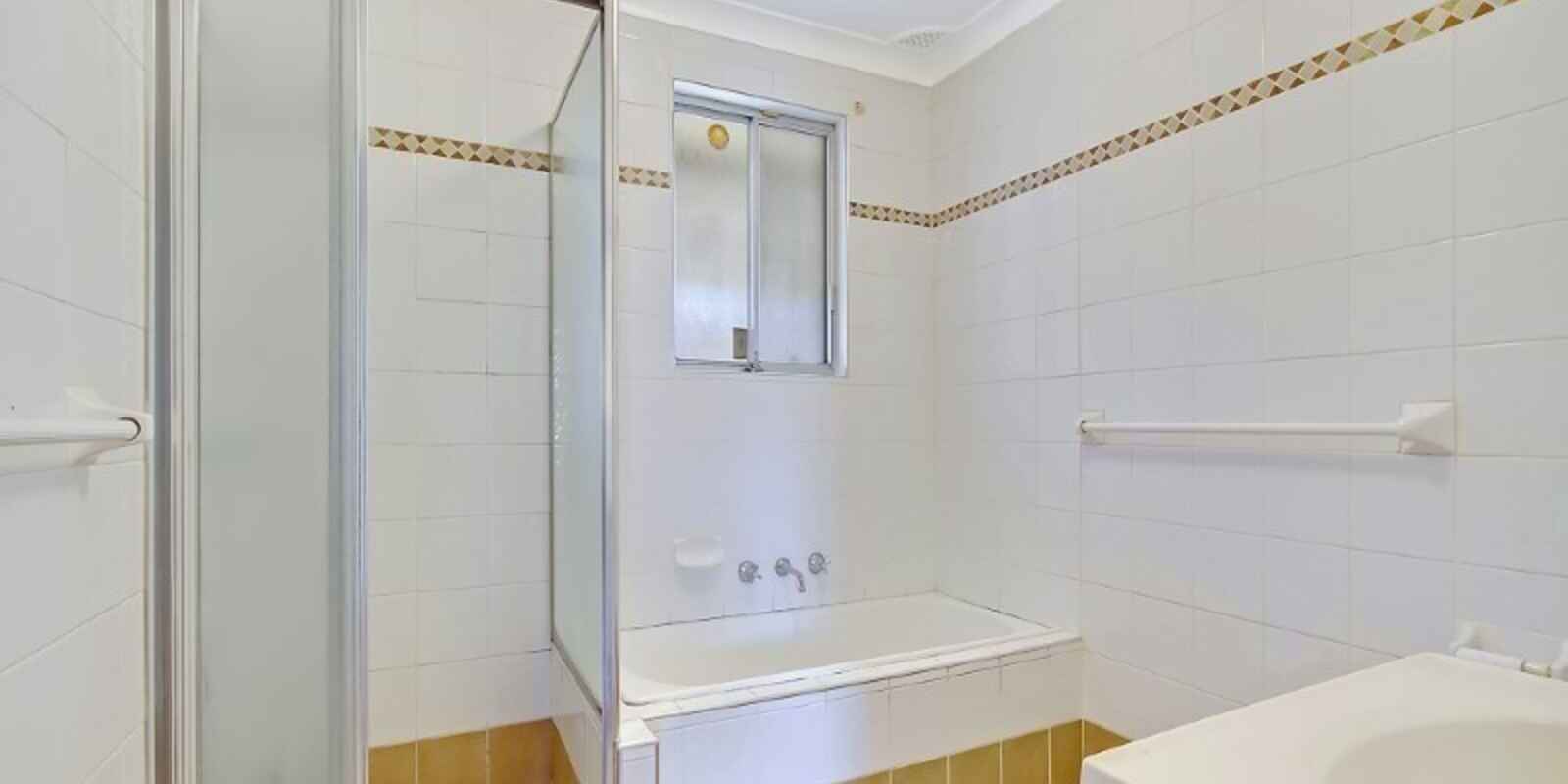 16 Hickler Grove Bidwill