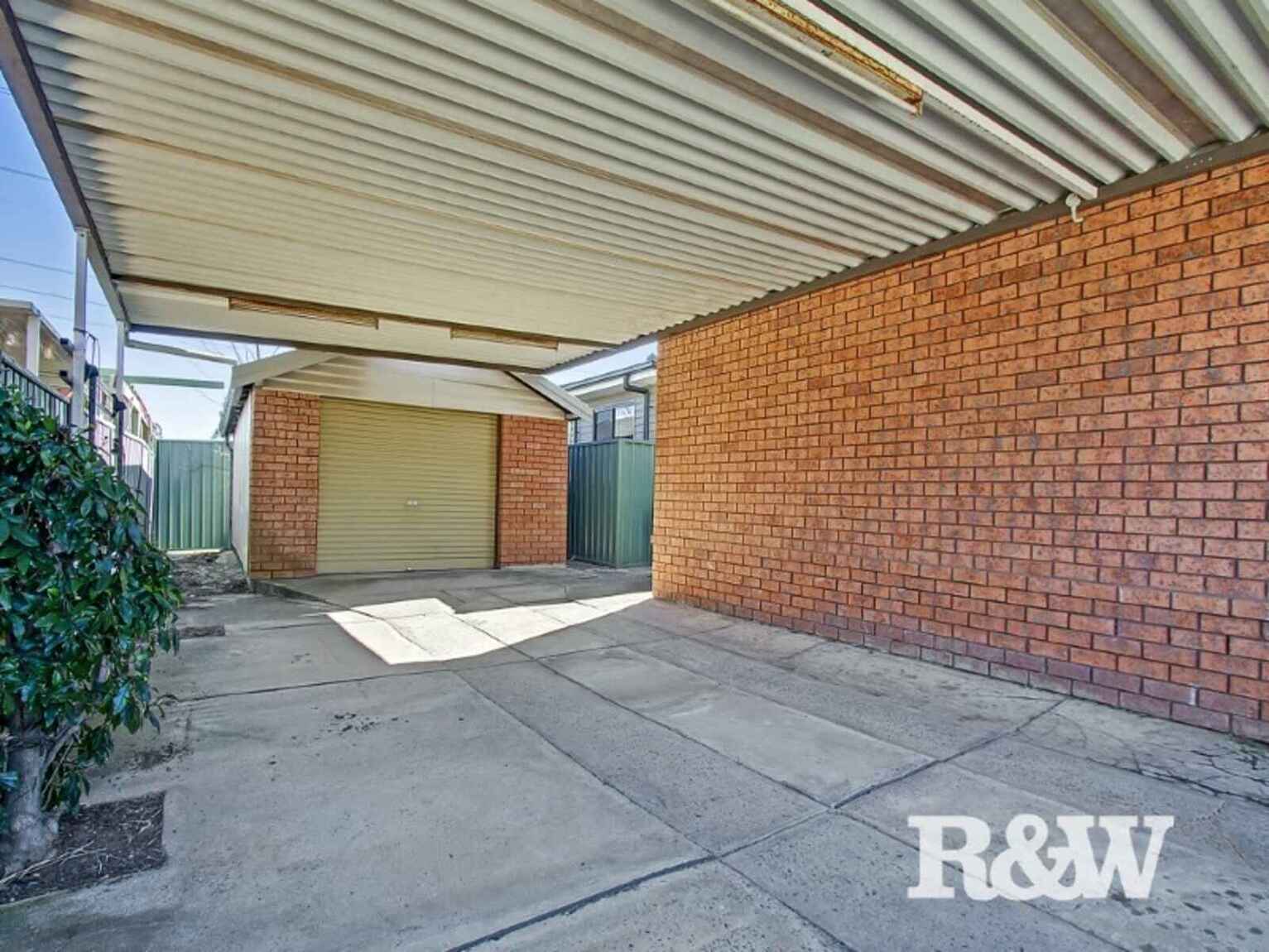 16 Hickler Grove Bidwill