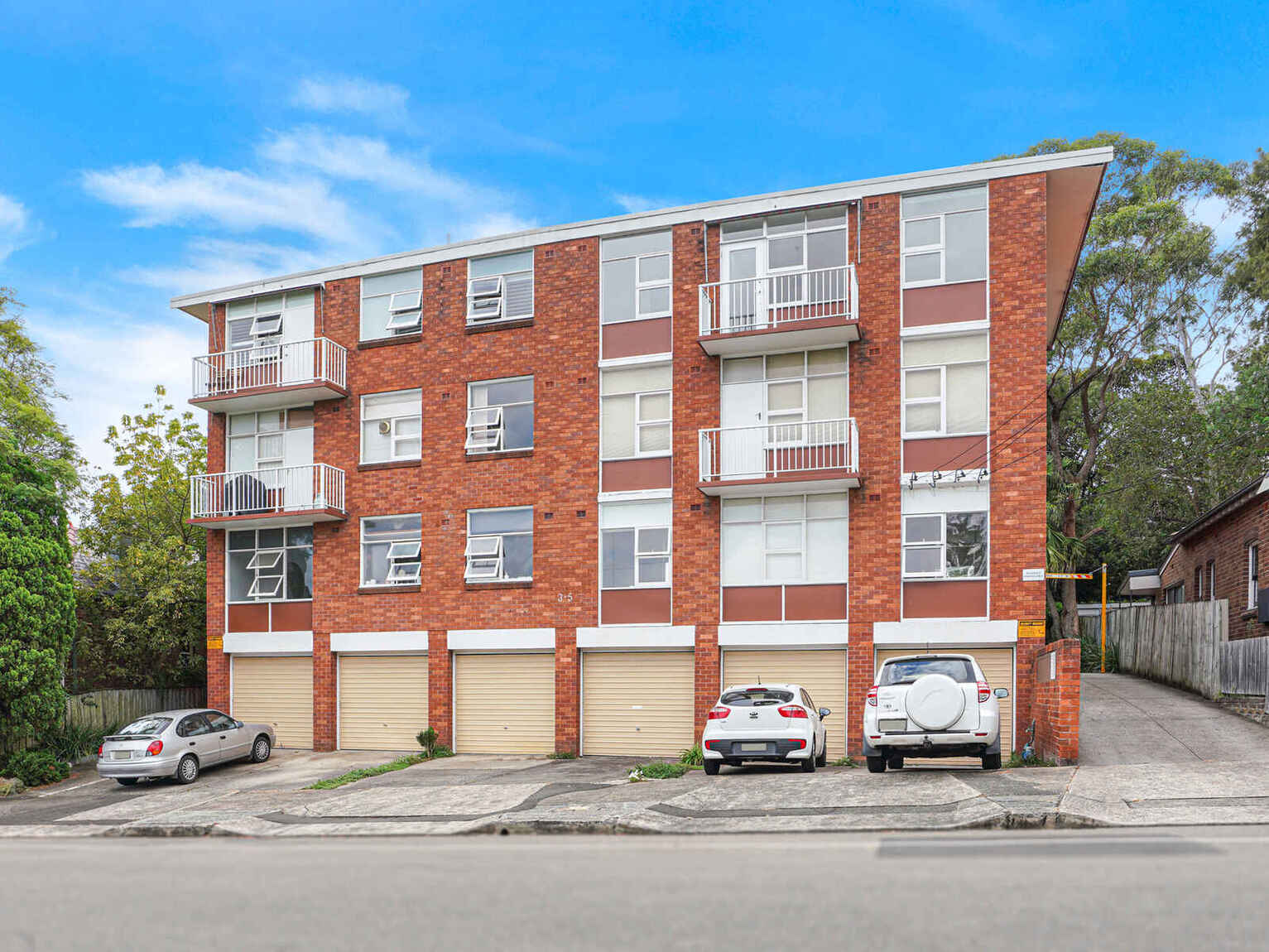 3/3-5 School Parade Marrickville