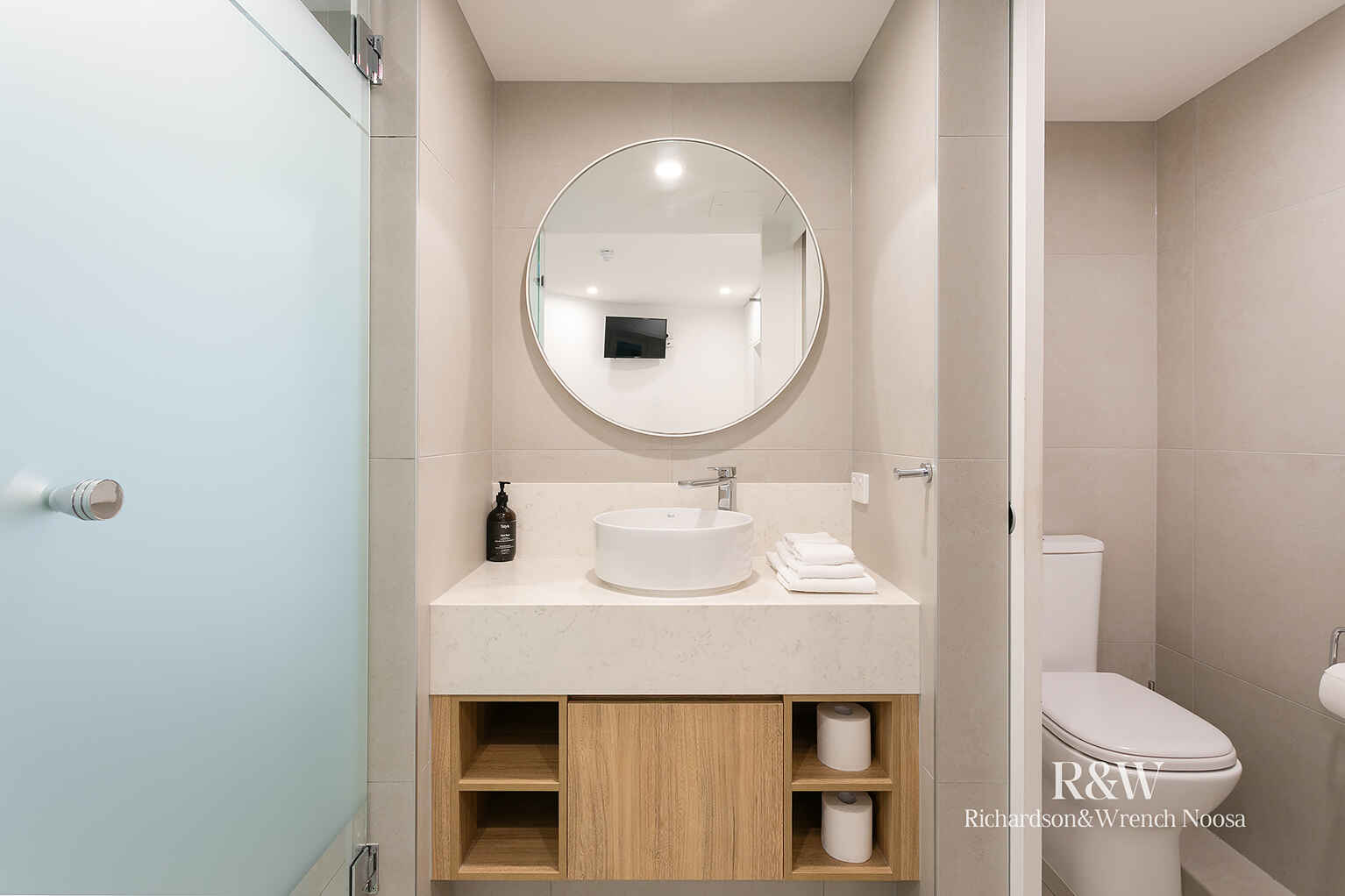 18/49 Hastings Street Noosa Heads