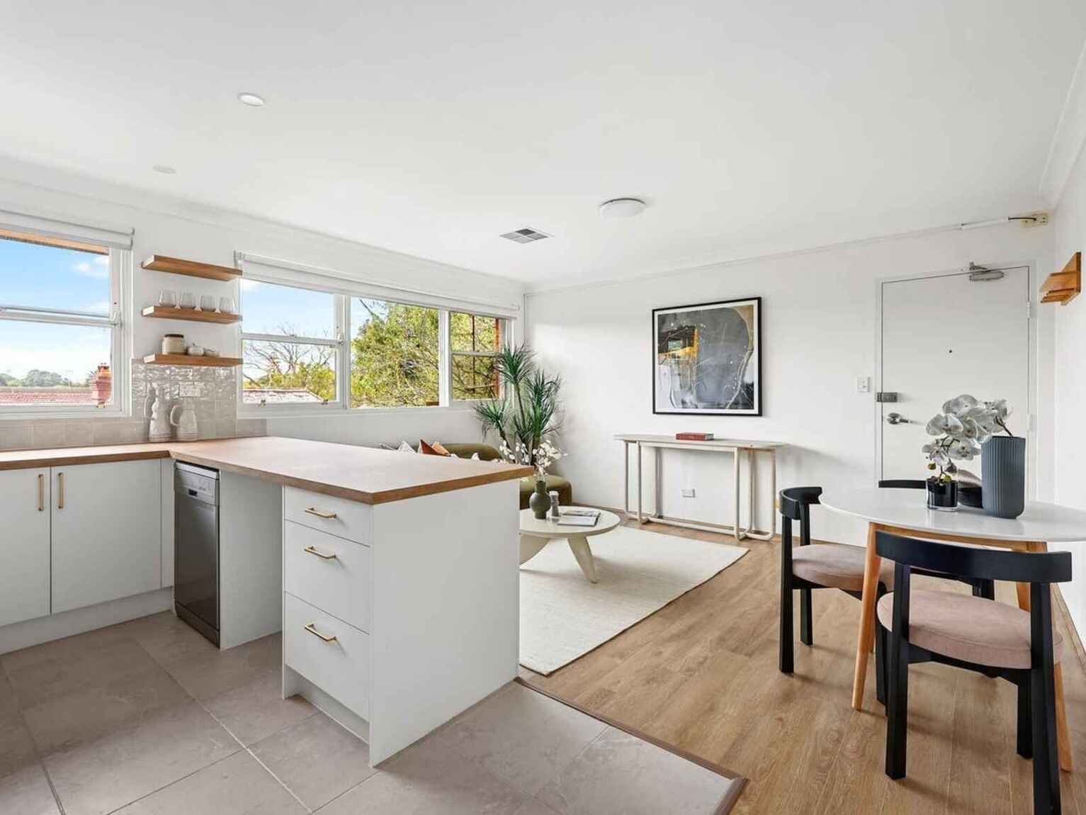 12/25 Orpington Street Ashfield