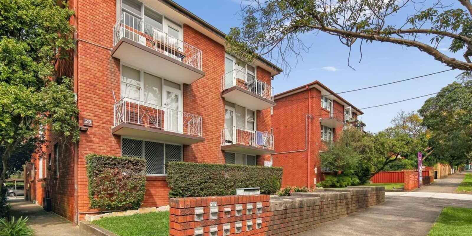 12/25 Orpington Street Ashfield