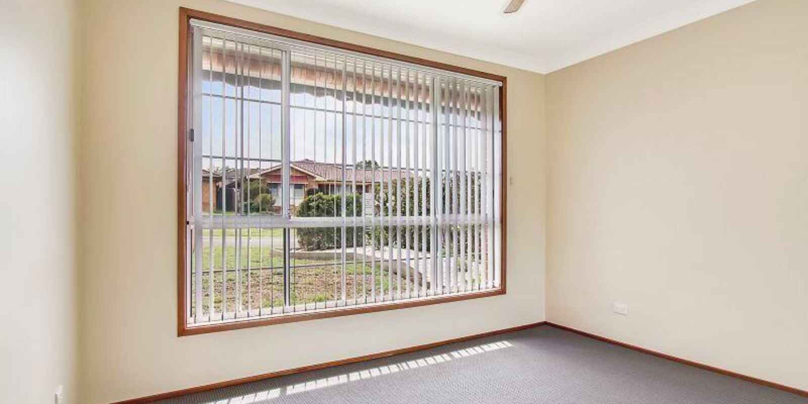 4 Sandalwood Avenue St Clair