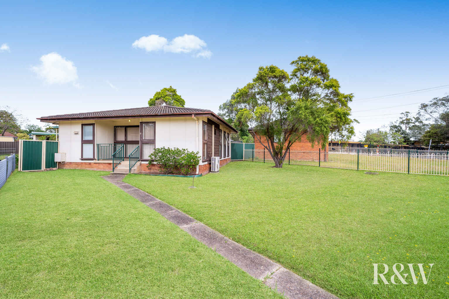 8 Hindemith Avenue Emerton