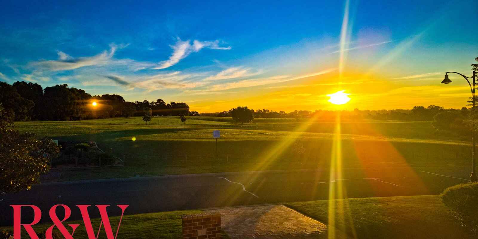 36 Governors Way Macquarie Links