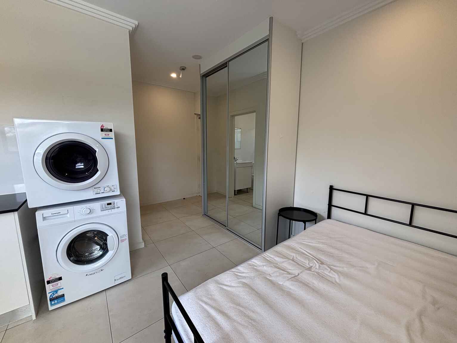 207/16A Jersey Road Strathfield