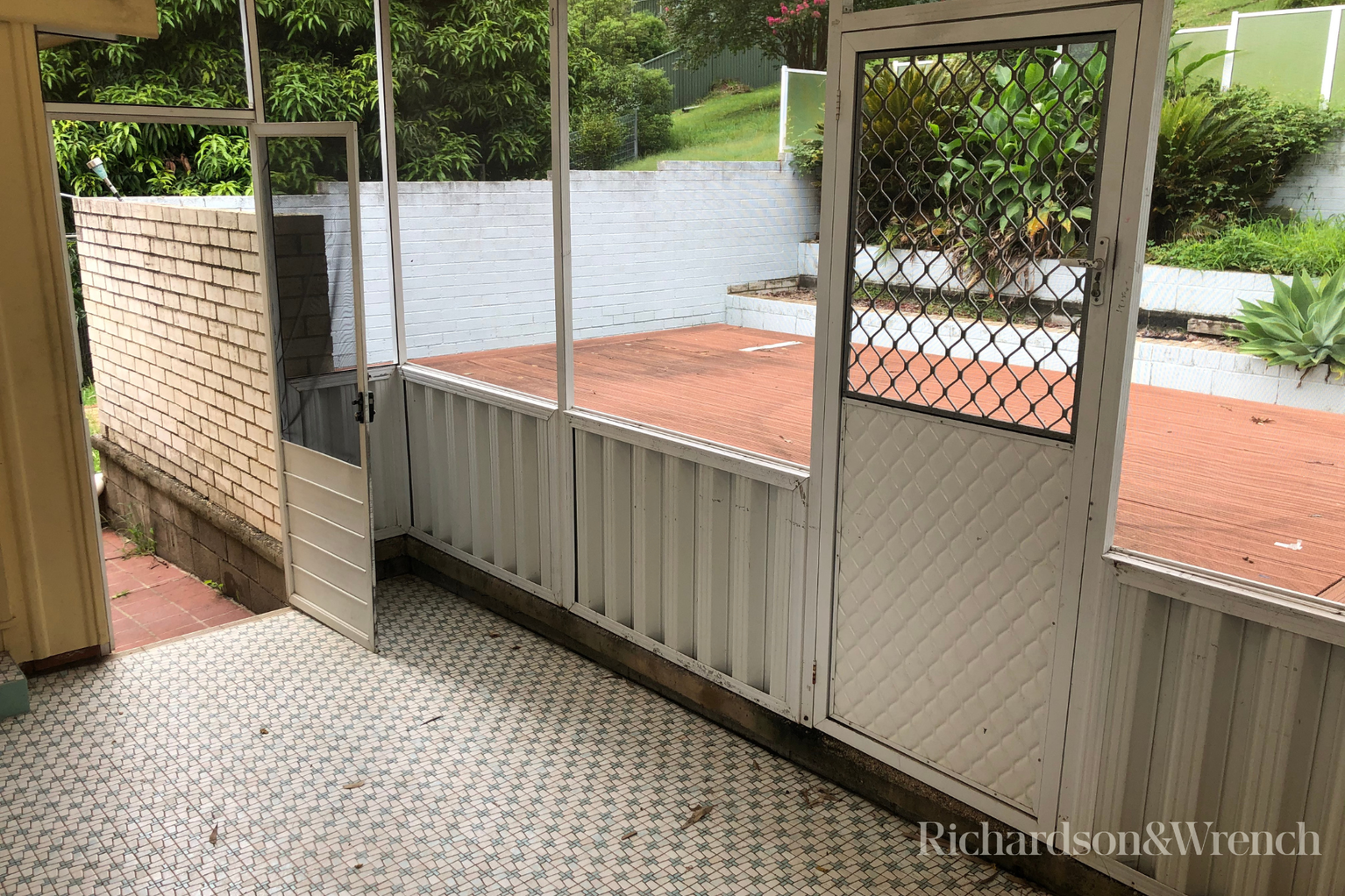 27 Fiona Street Point Clare