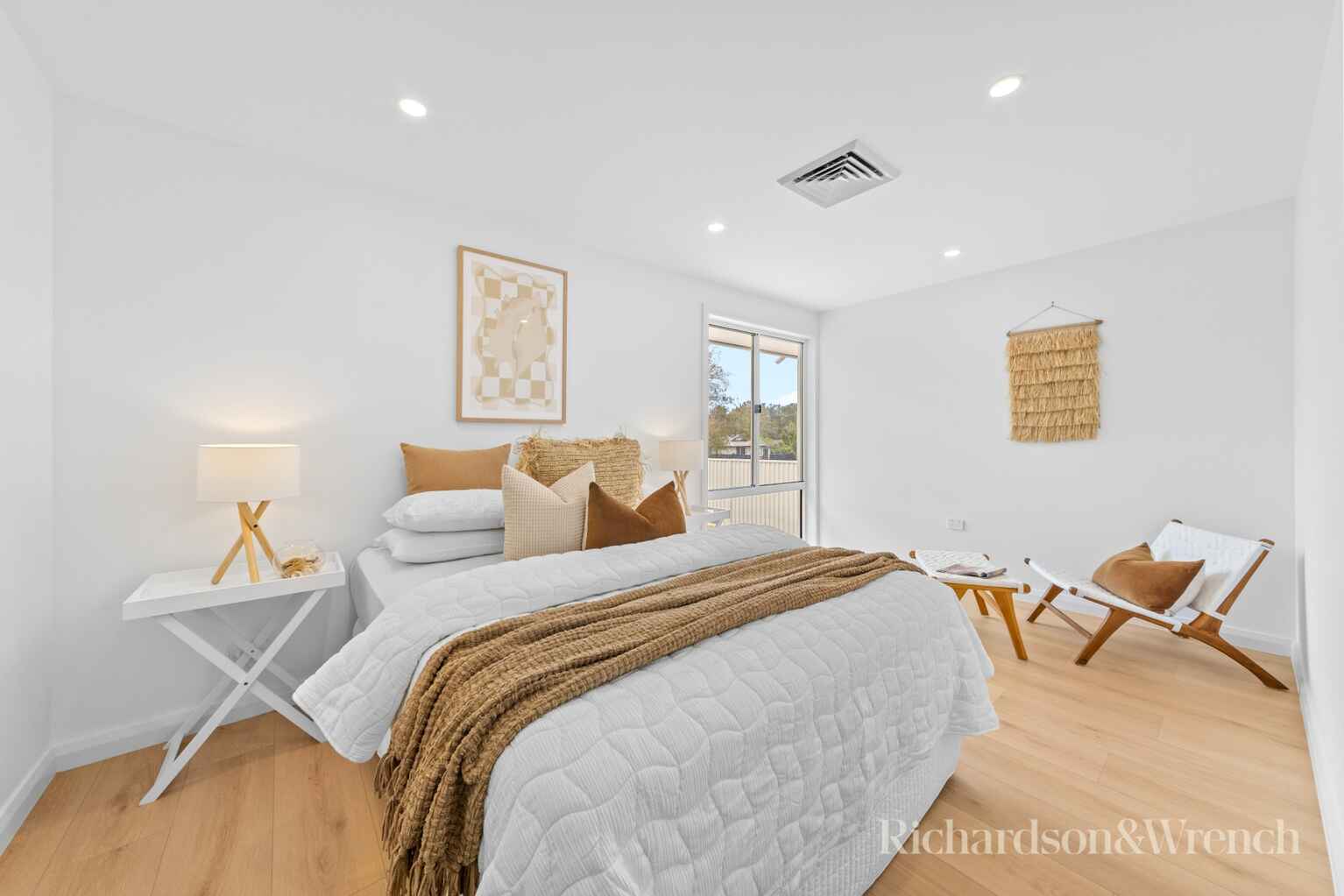 9 Nambucca Drive Woy Woy