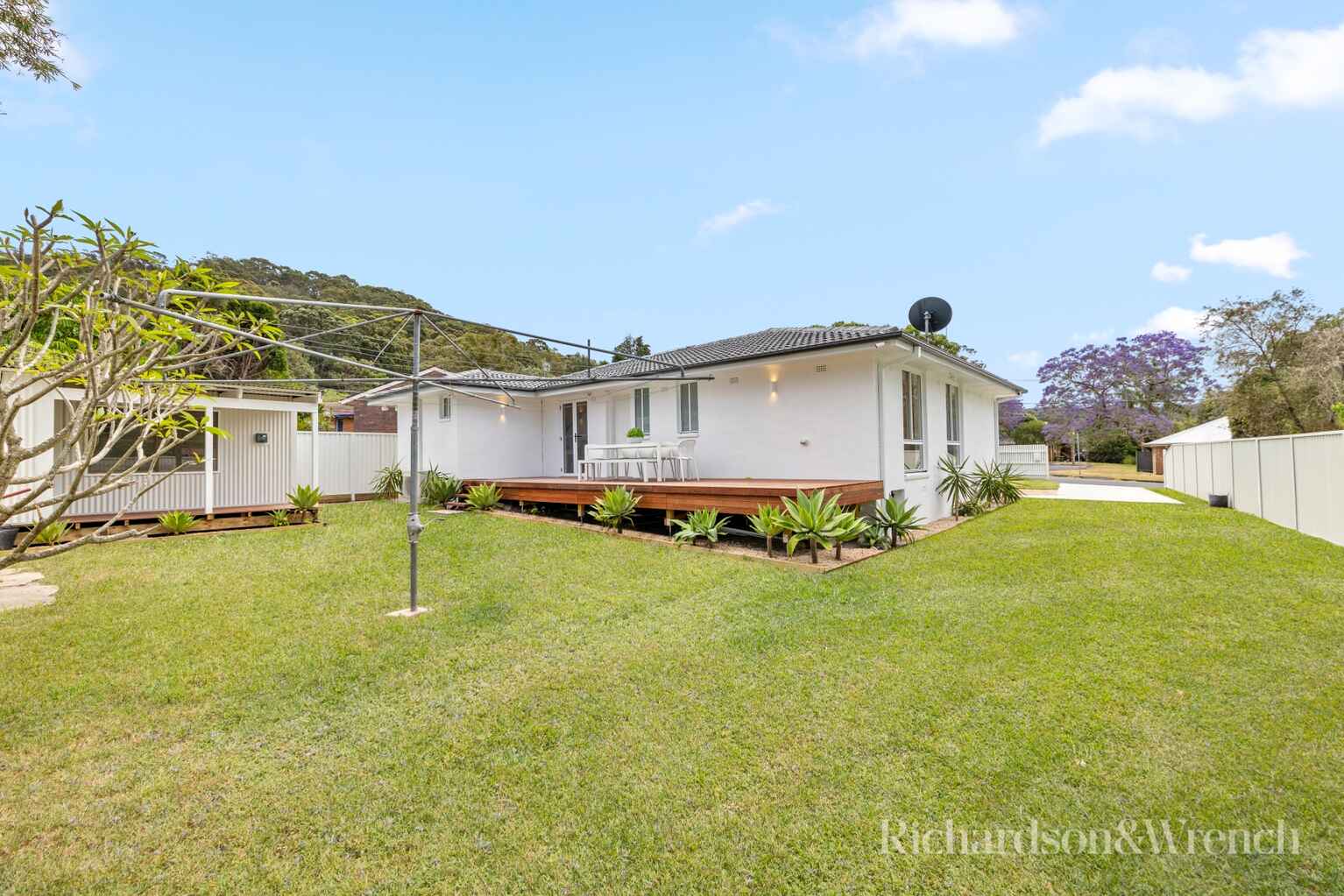 9 Nambucca Drive Woy Woy