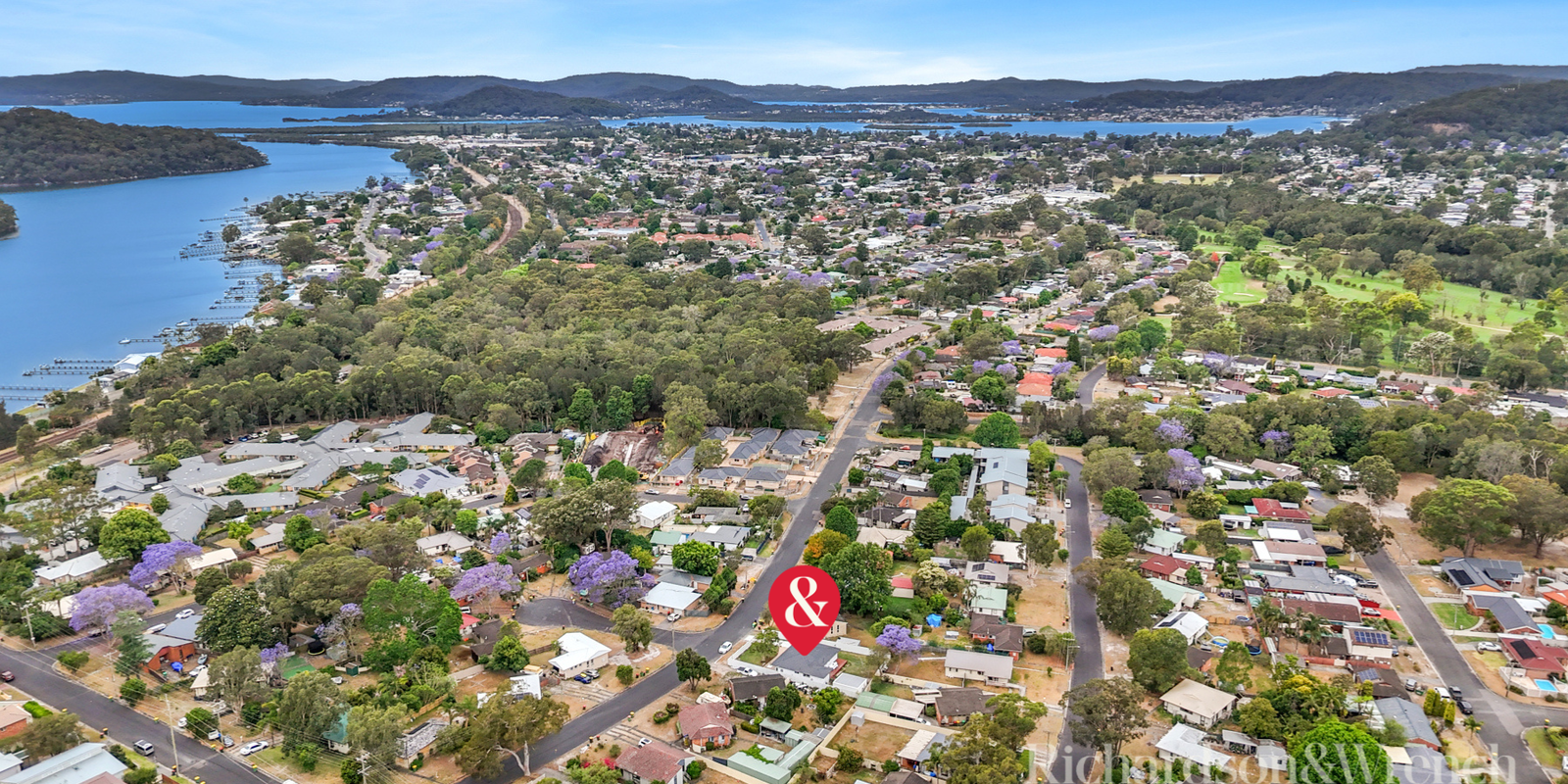 9 Nambucca Drive Woy Woy