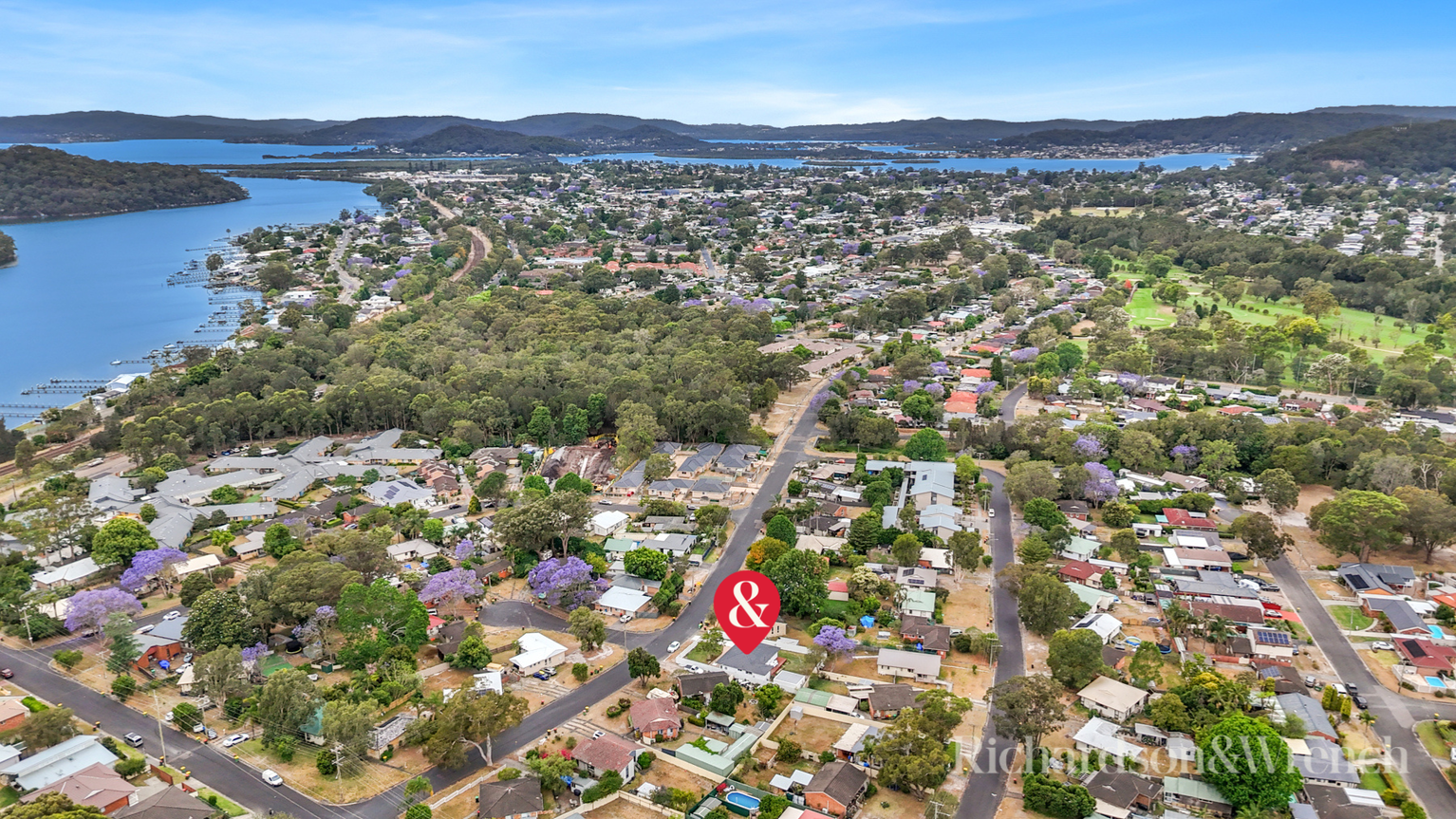 9 Nambucca Drive Woy Woy