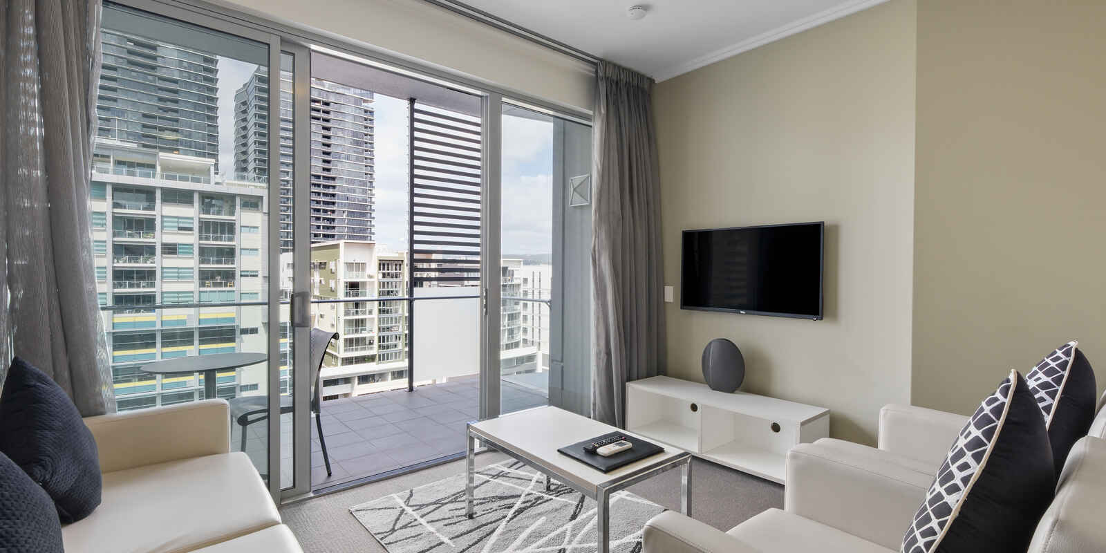 1001/35 Peel Street South Brisbane 1001/35 Peel Street South Brisbane
