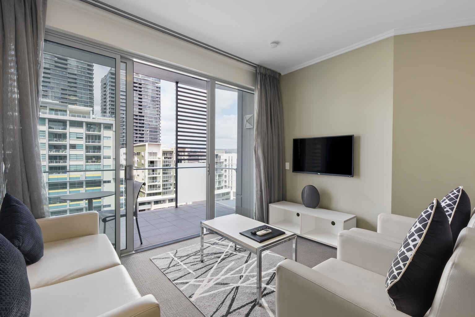 1001/35 Peel Street South Brisbane 1001/35 Peel Street South Brisbane