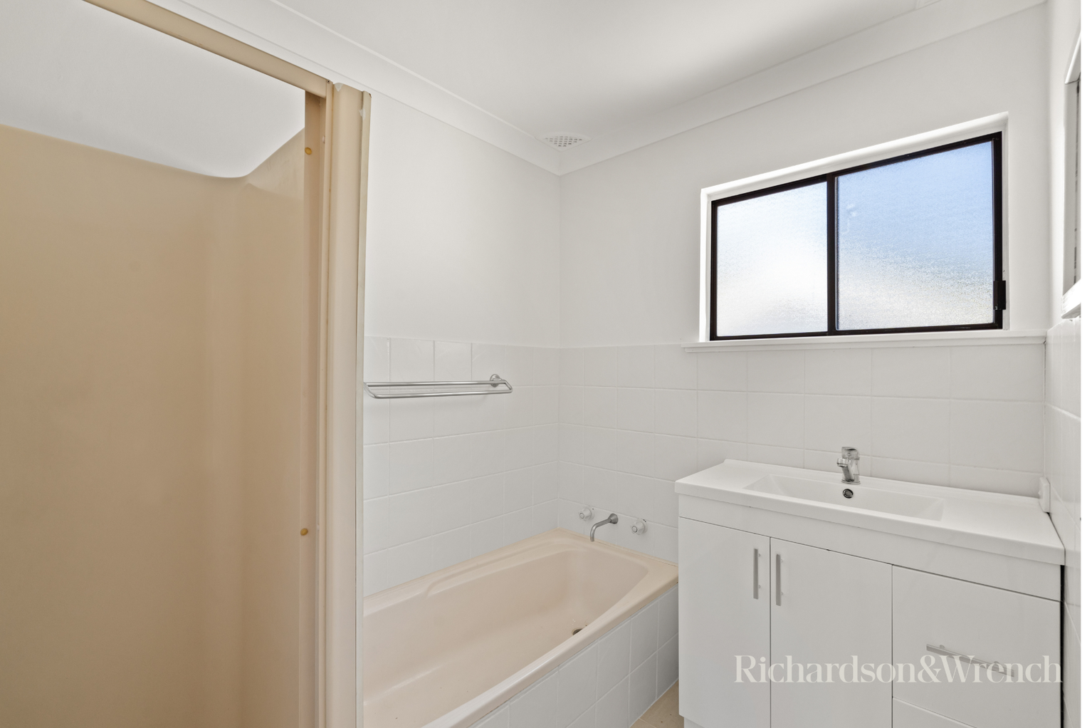 27 Blue Waters Parade Tascott