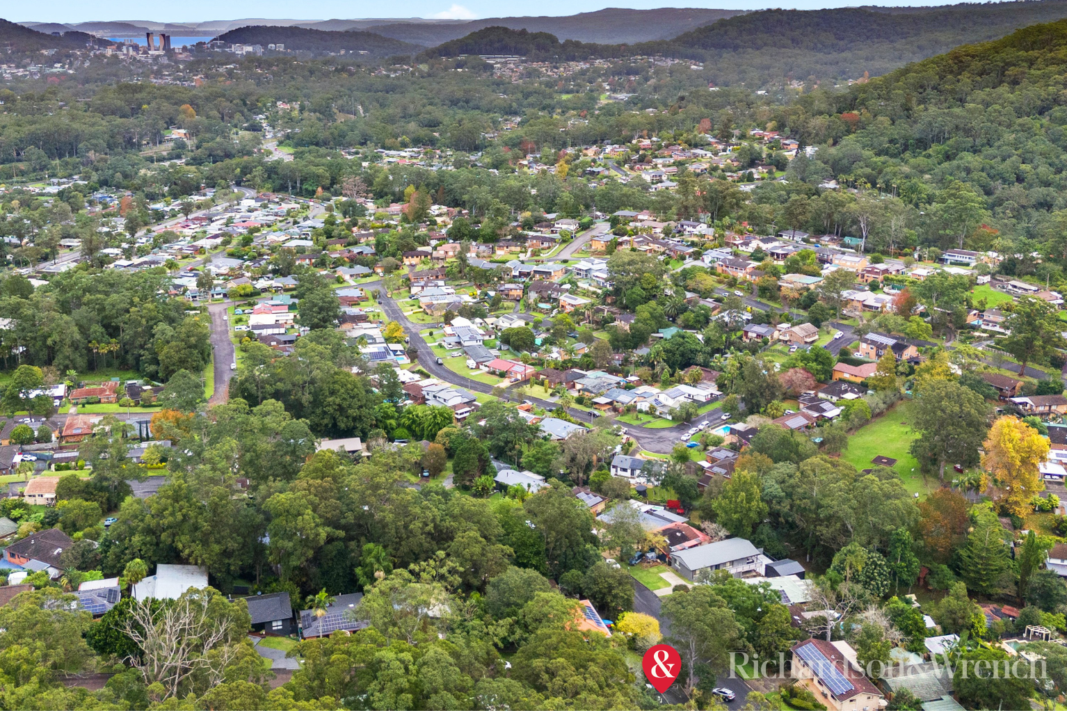 37 Narooma Road Niagara Park