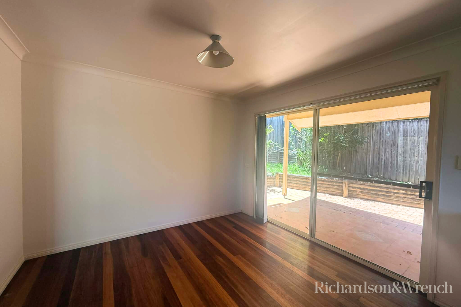 37 Narooma Road Niagara Park