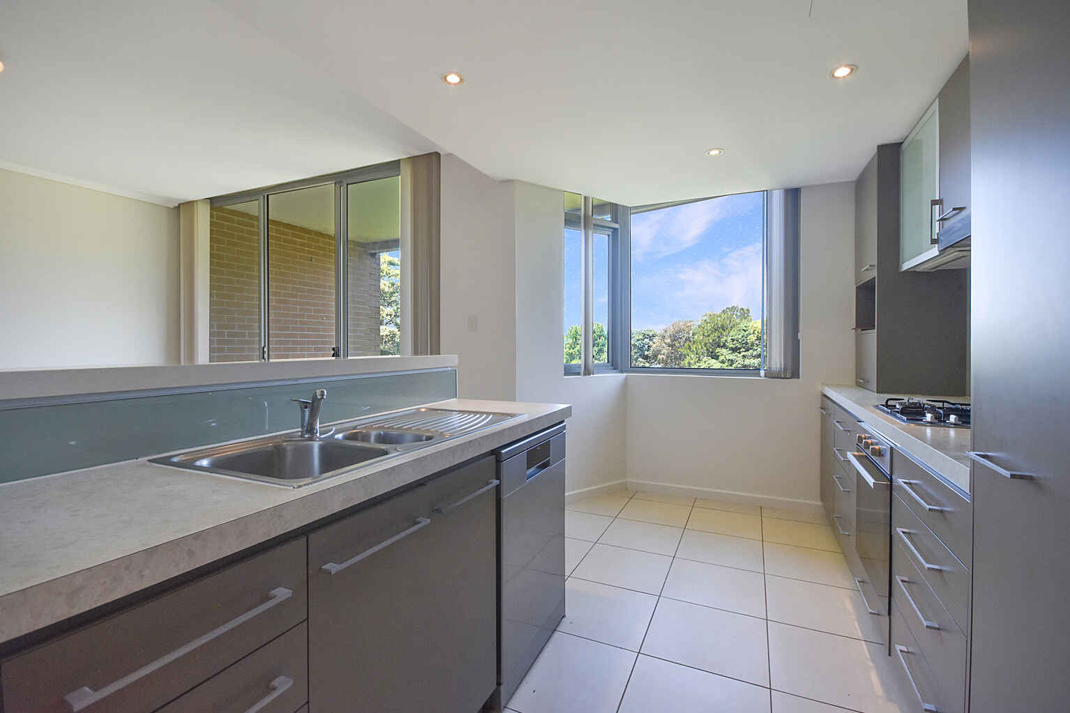 202/7 Wills Avenue Bronte