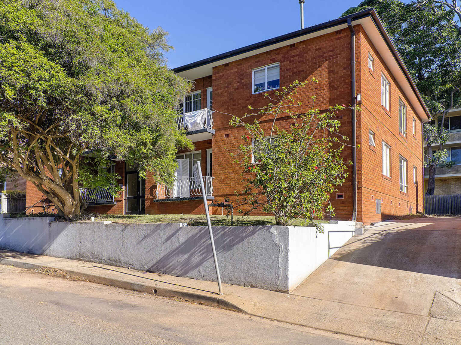 4/6 MacArthur Avenue Crows Nest