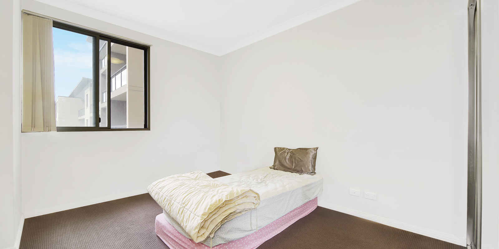 12/20 Victoria Road Parramatta