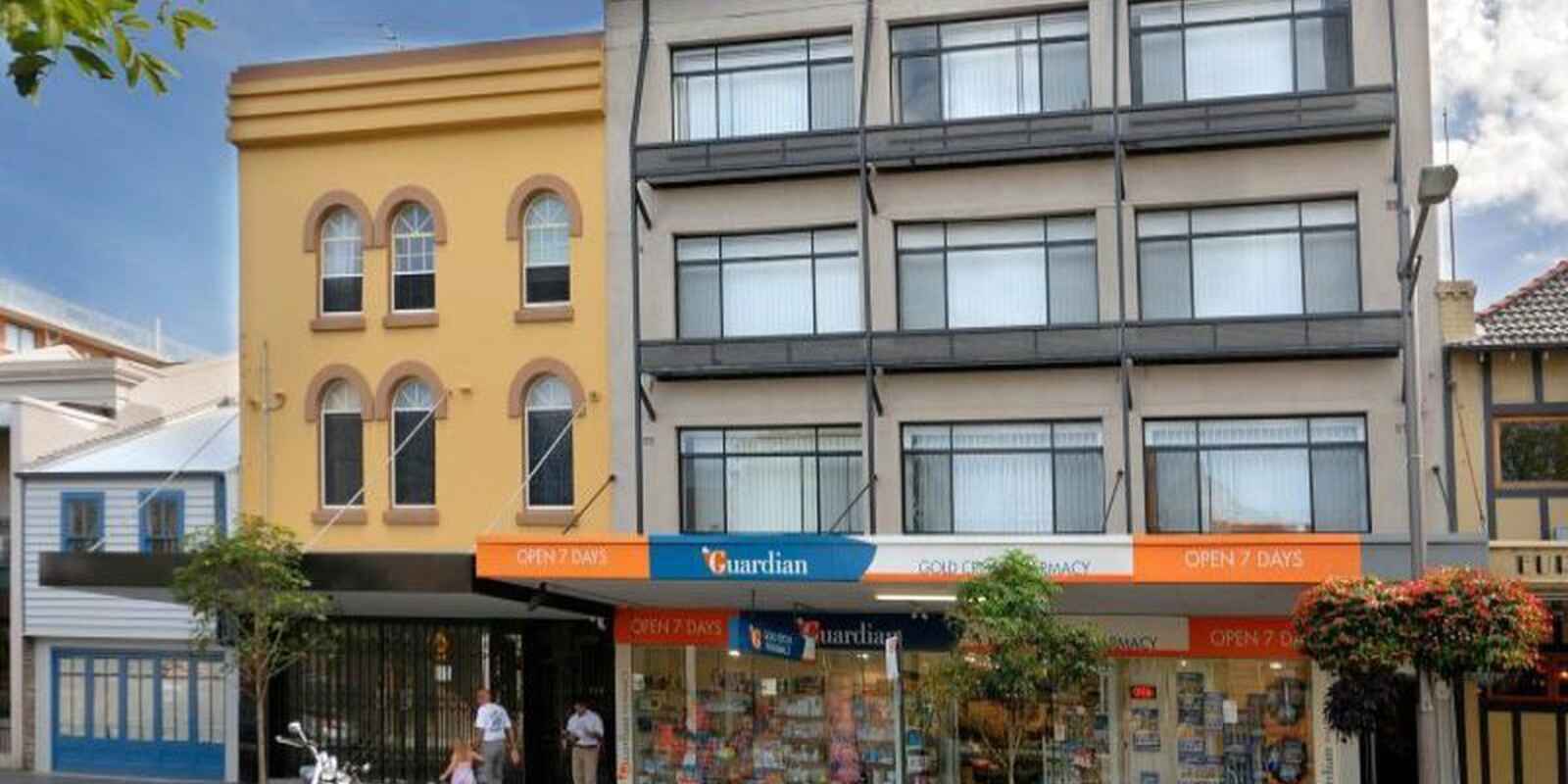 2/118 Redfern Street Redfern