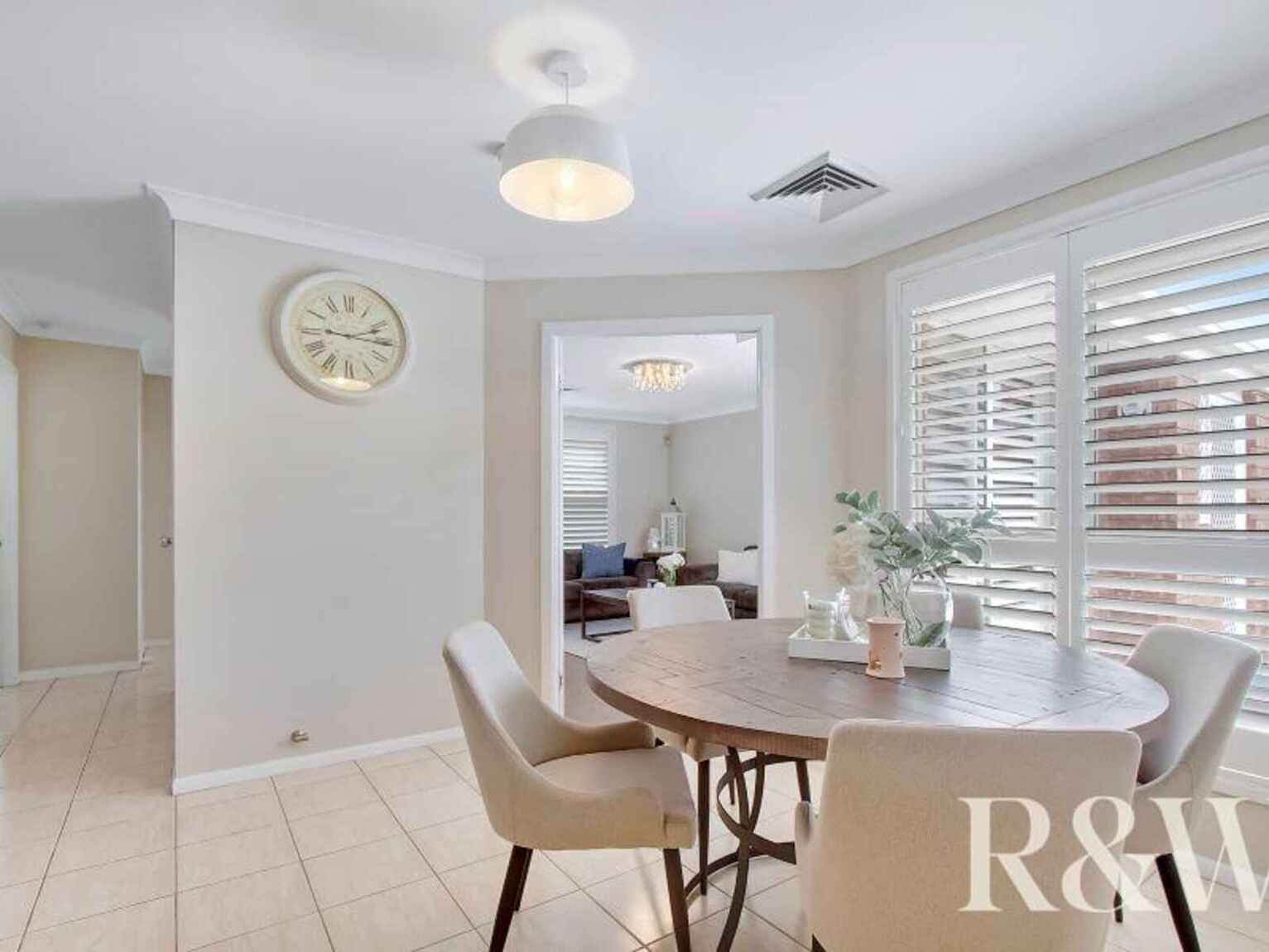 13 McIntyre Avenue St Clair