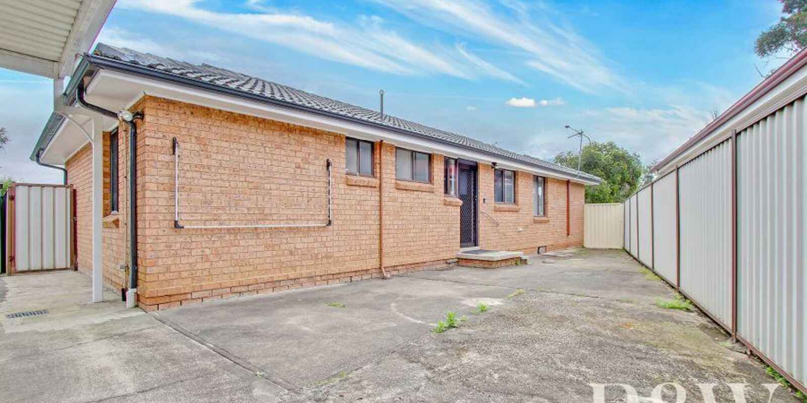 2 Francis Greenway Avenue St Clair