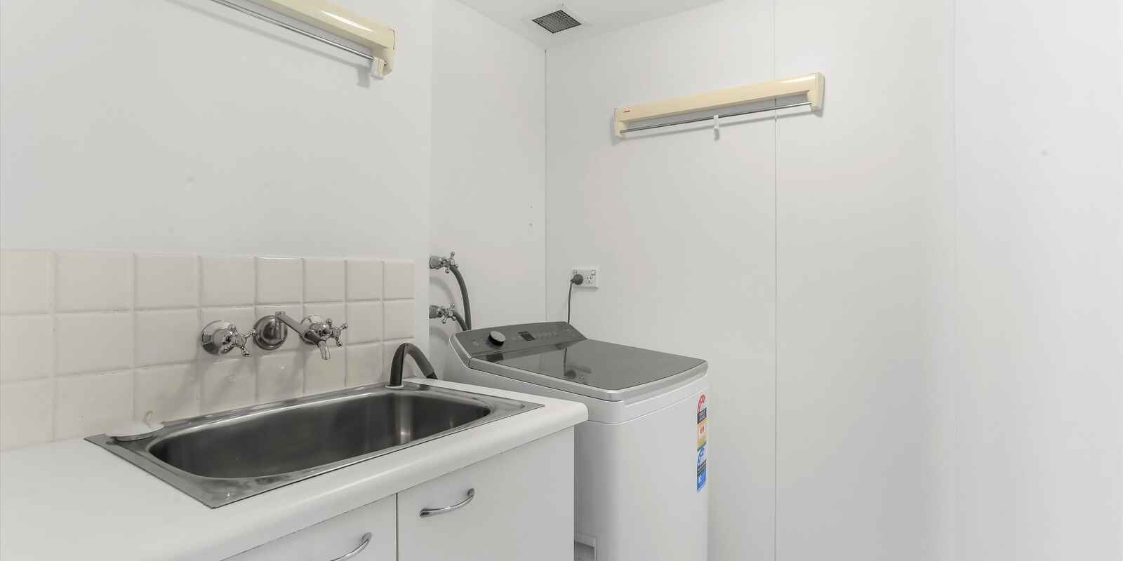 25c/2 Brady St Mosman