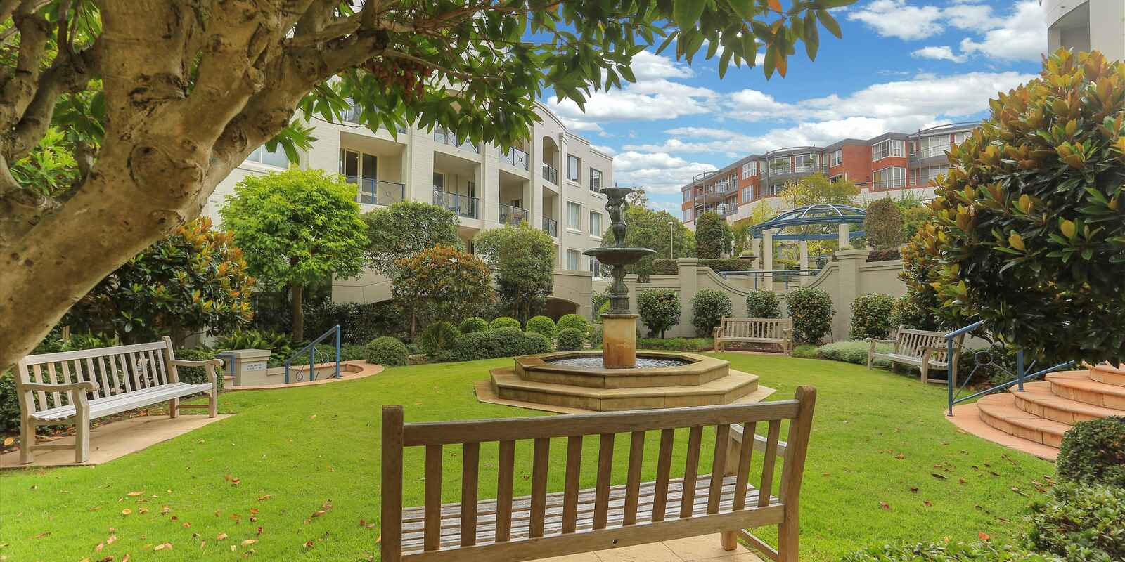 25c/2 Brady St Mosman