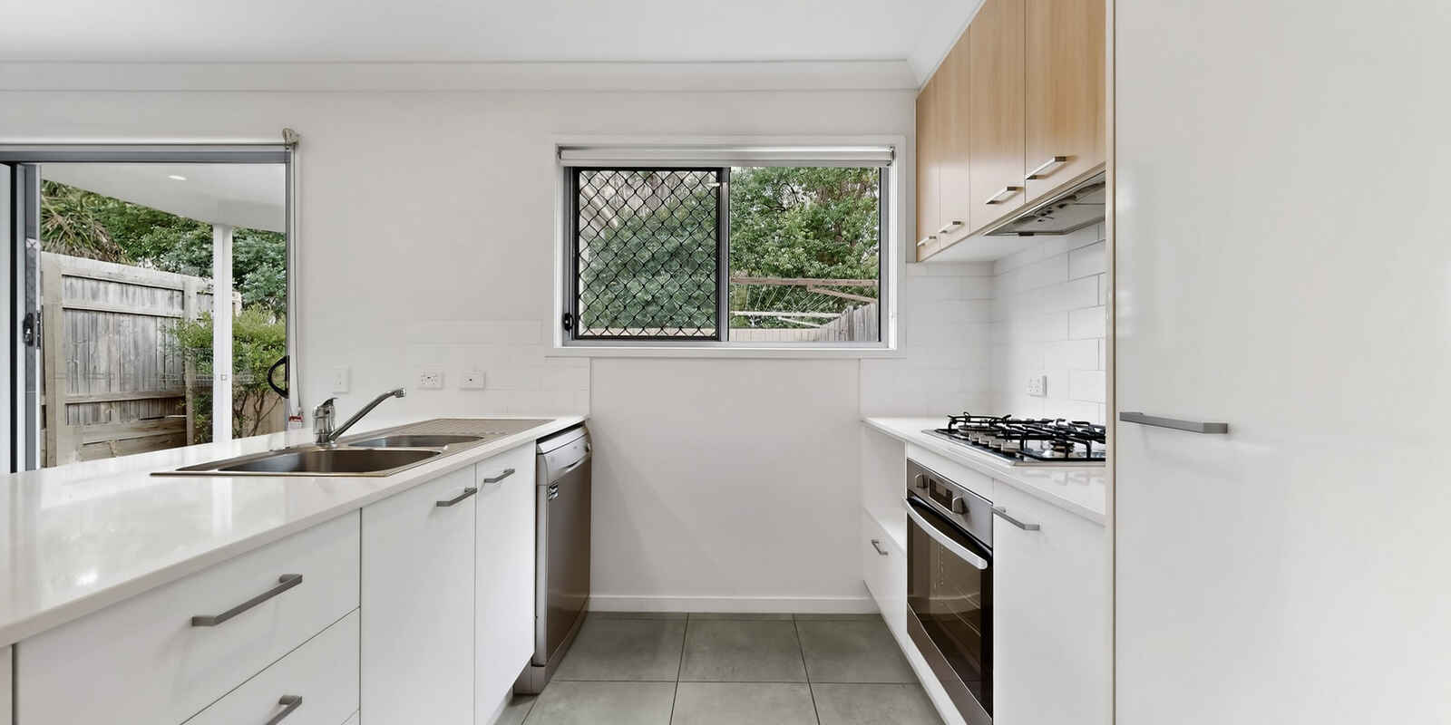 17/20 Eminence Lane Bridgeman Downs