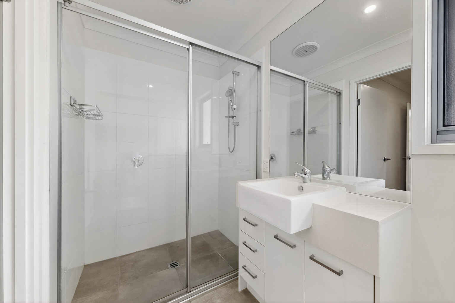 17/20 Eminence Lane Bridgeman Downs