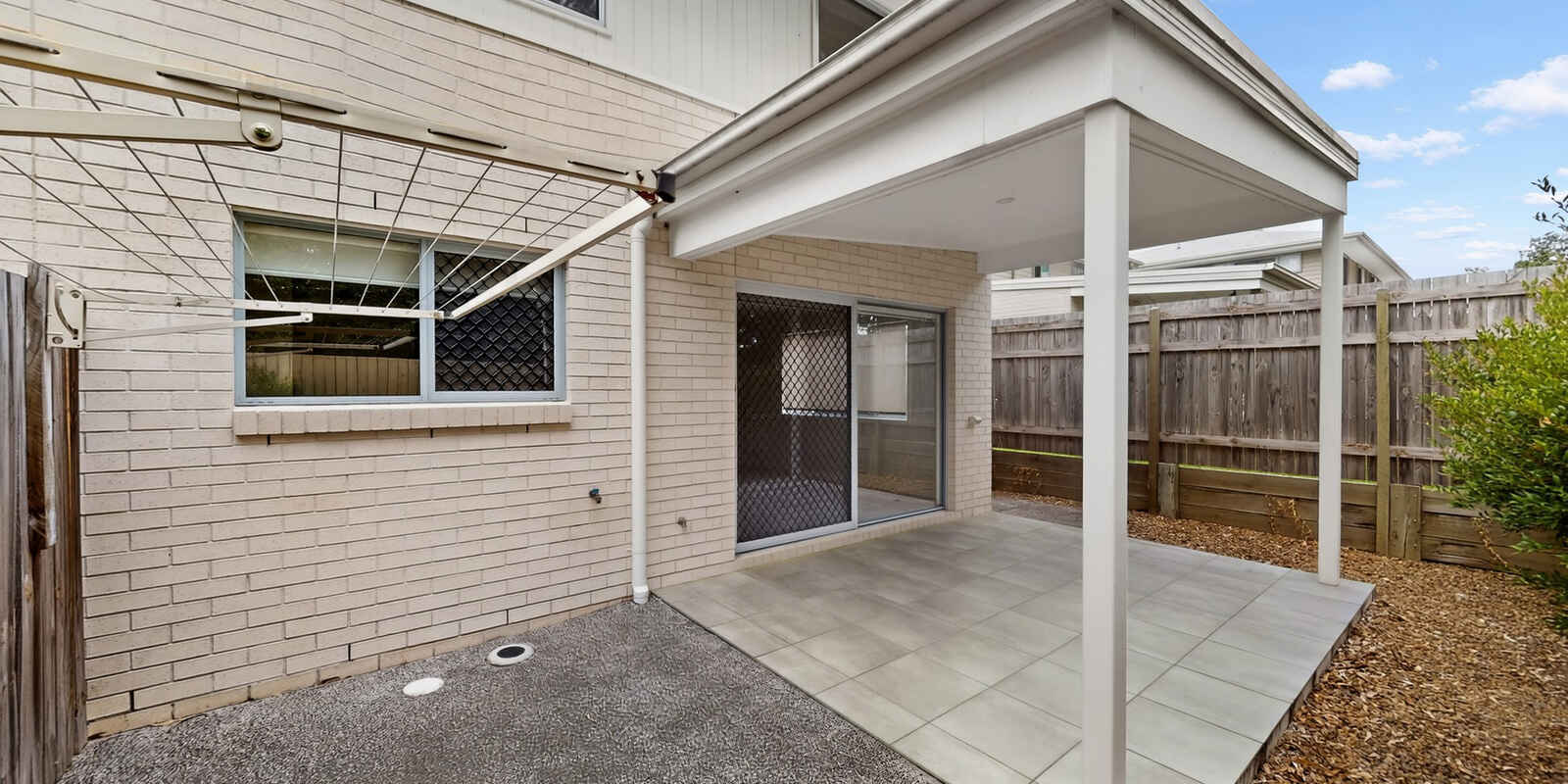 17/20 Eminence Lane Bridgeman Downs