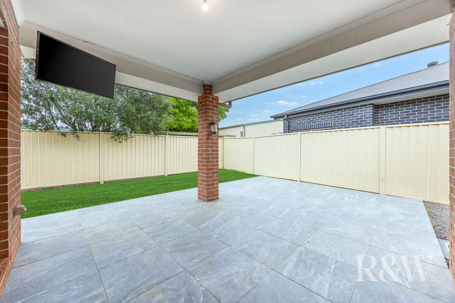 26 YALLAMBI STREET Picton