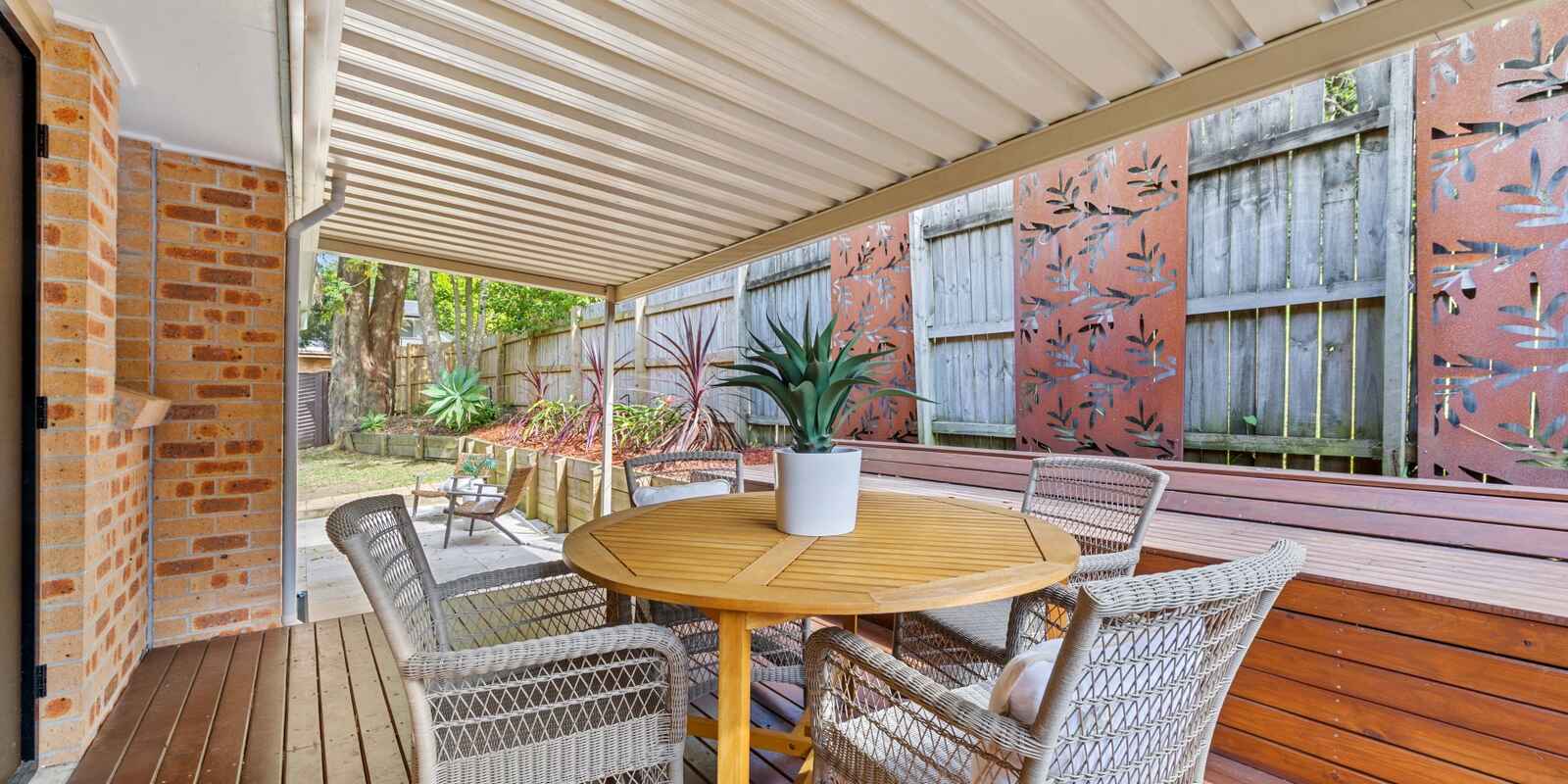 22 Warrawilla Road Wyoming