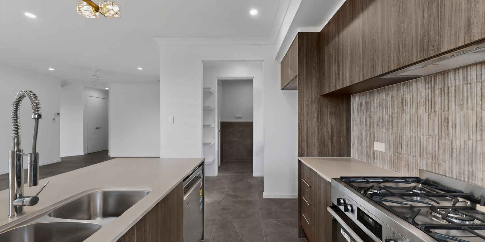 44 Bloomfield Street Pallara