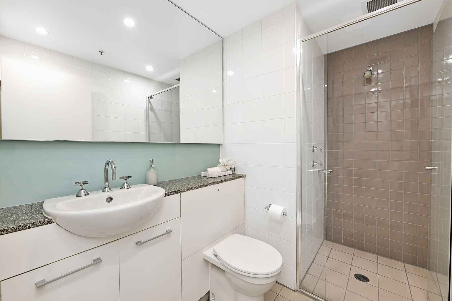 414/10 Brodie Spark Drive Wolli Creek