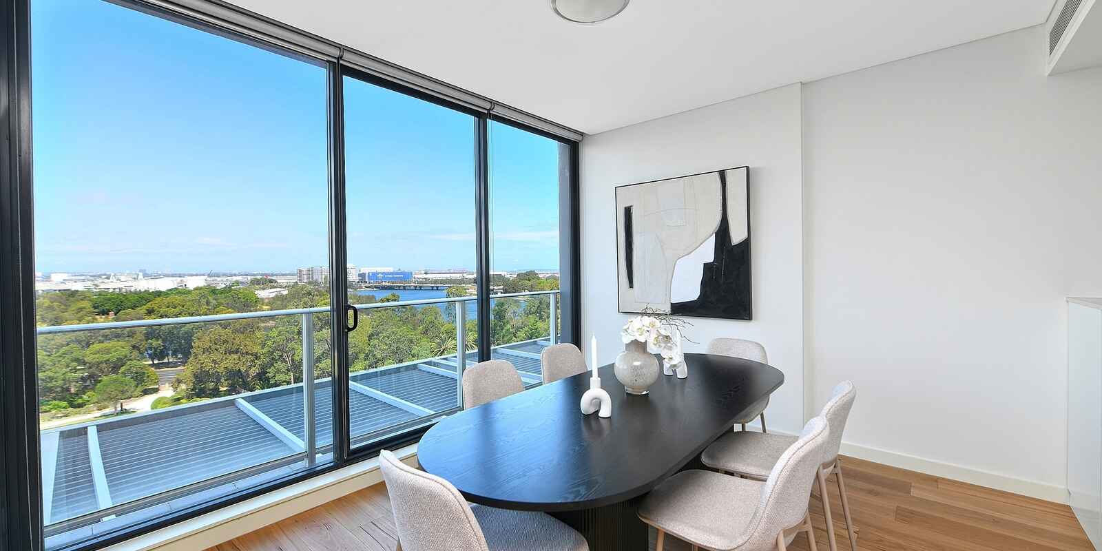 1010/10 Brodie Spark Drive Wolli Creek